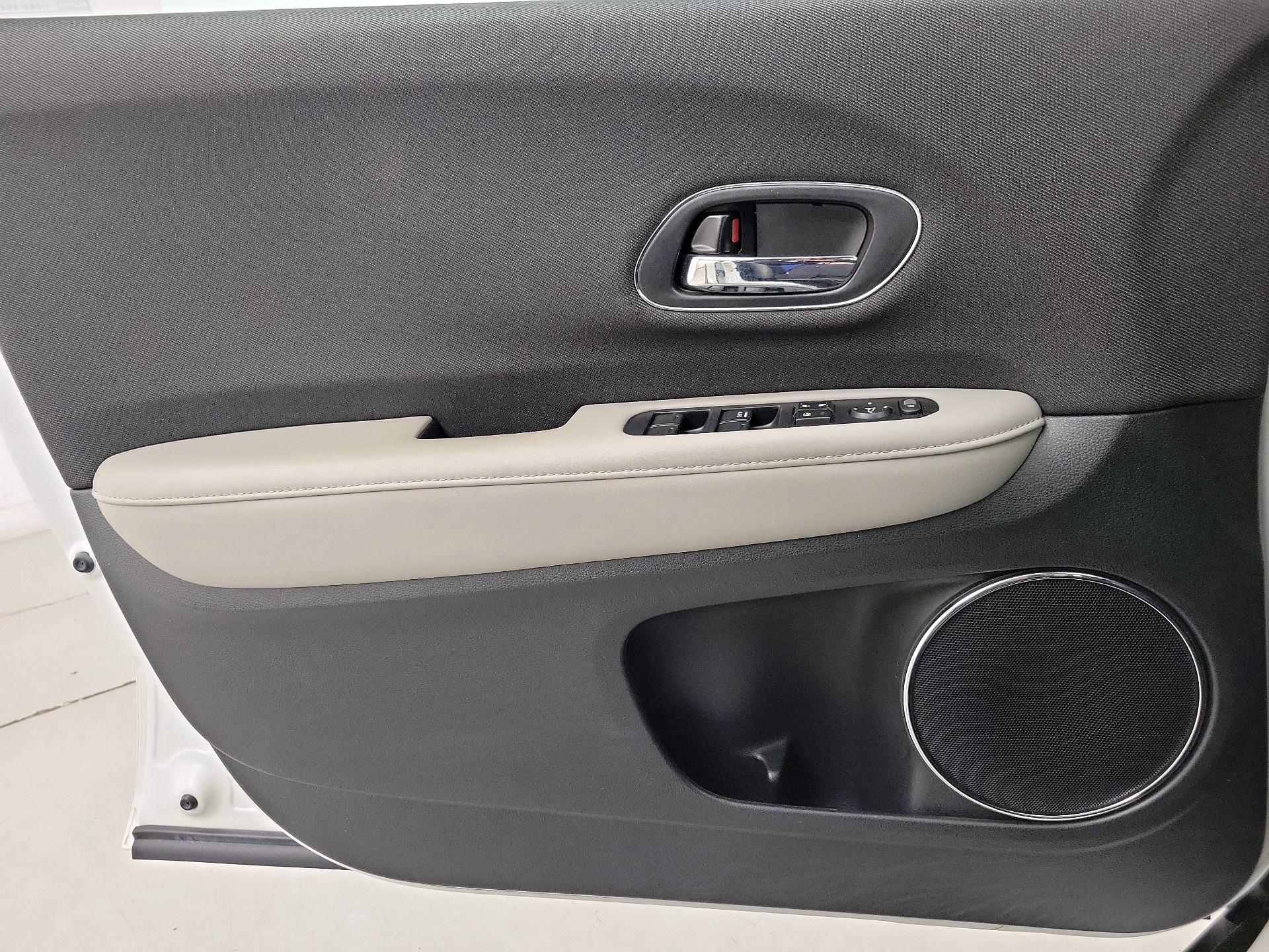 Thumbnail: 2021 Honda HR-V - 12