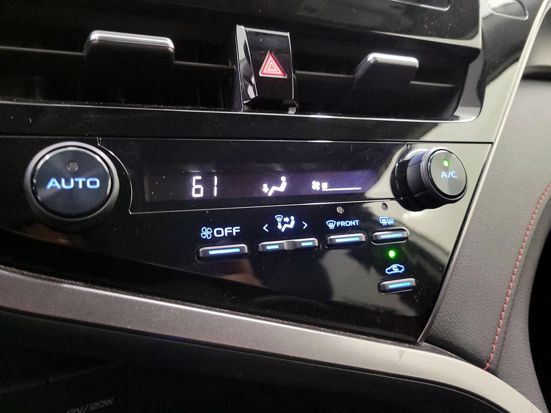 Thumbnail: 2021 Toyota Camry - 16