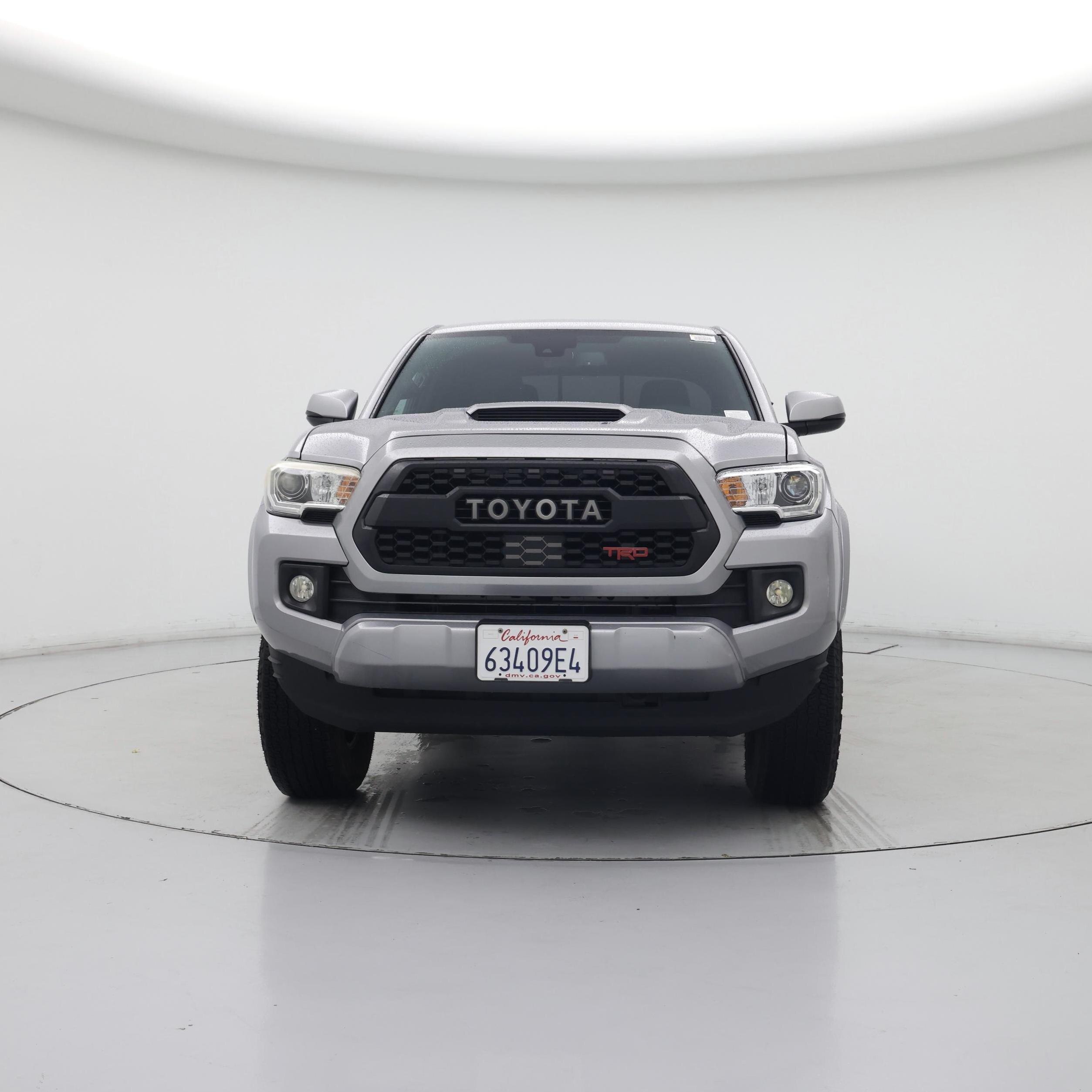 Thumbnail: 2018 Toyota Tacoma - 5