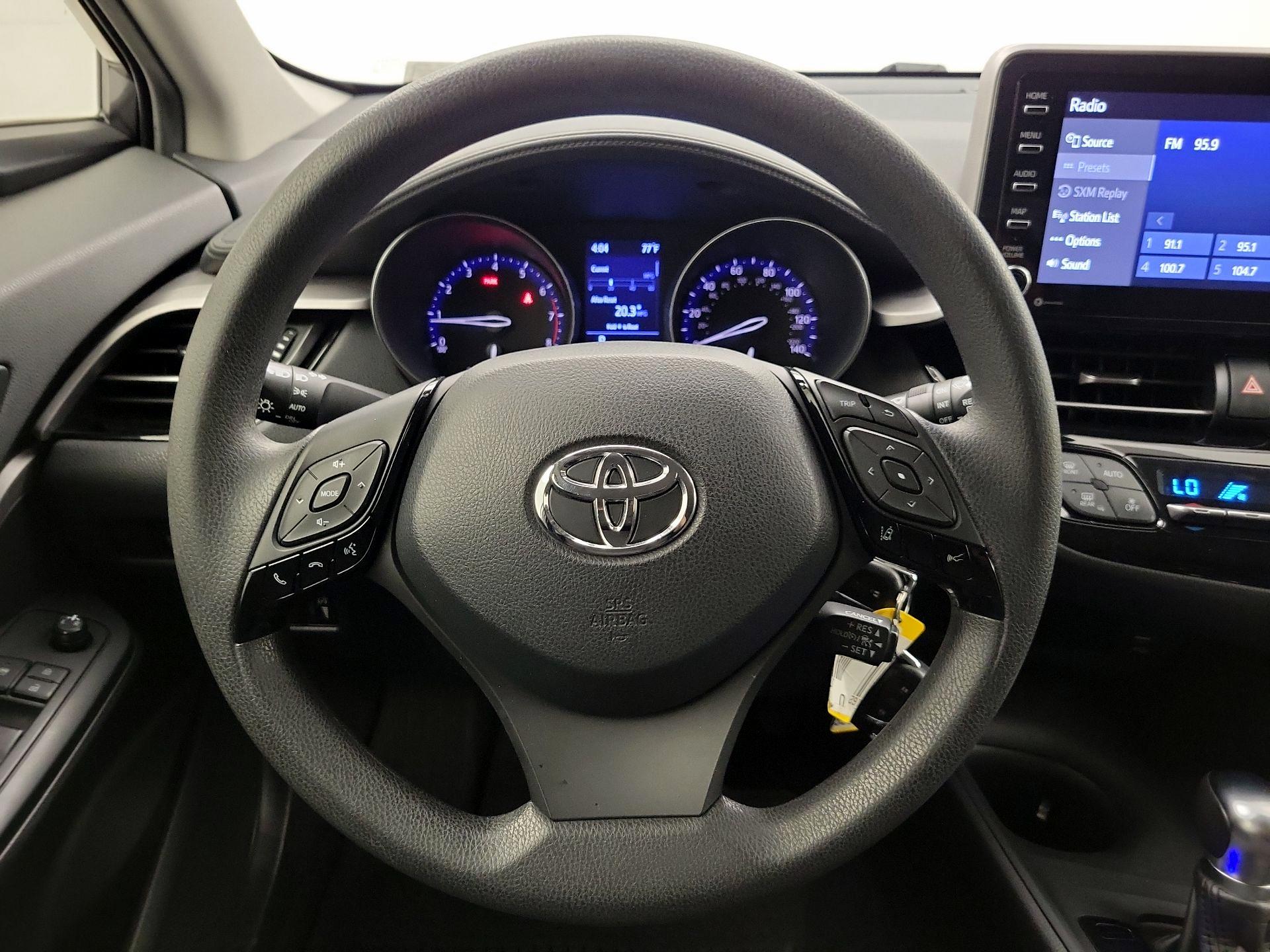 Thumbnail: 2020 Toyota C-HR - 10