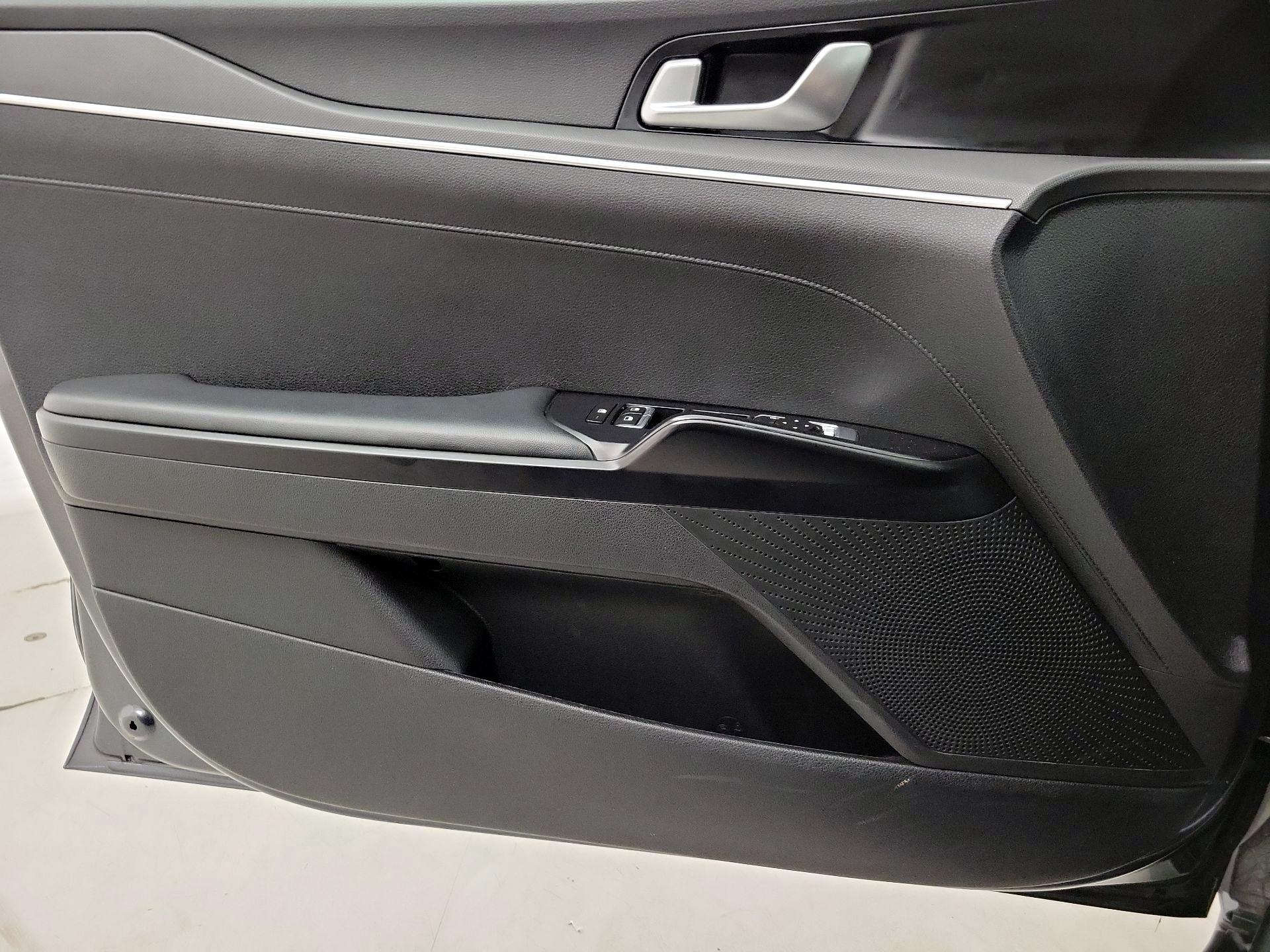 Thumbnail: 2022 Kia K5 - 12