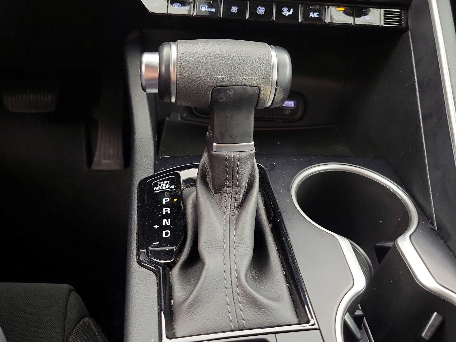 Thumbnail: 2022 Kia K5 - 17