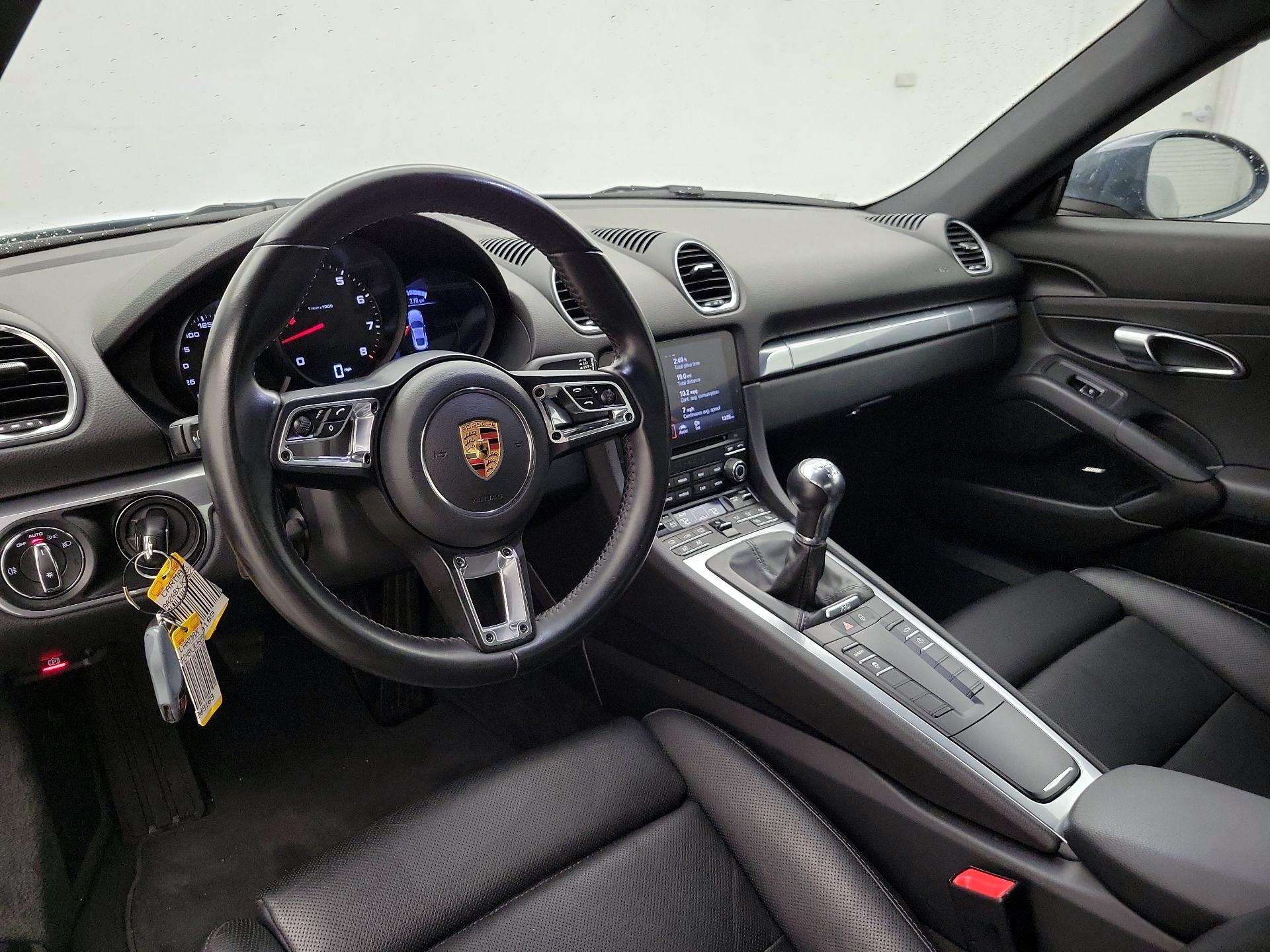 Thumbnail: 2018 Porsche 718 Cayman - 9