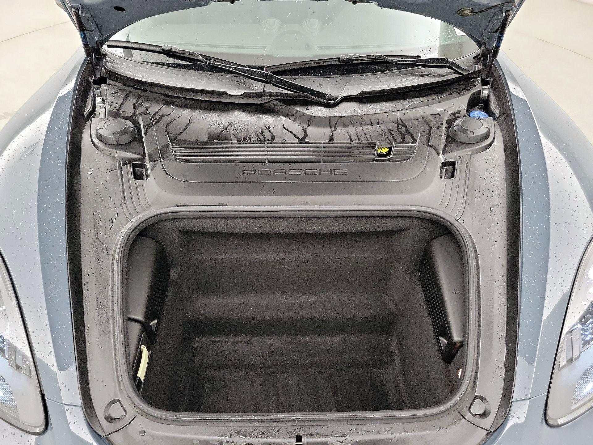 Thumbnail: 2018 Porsche 718 Cayman - 20