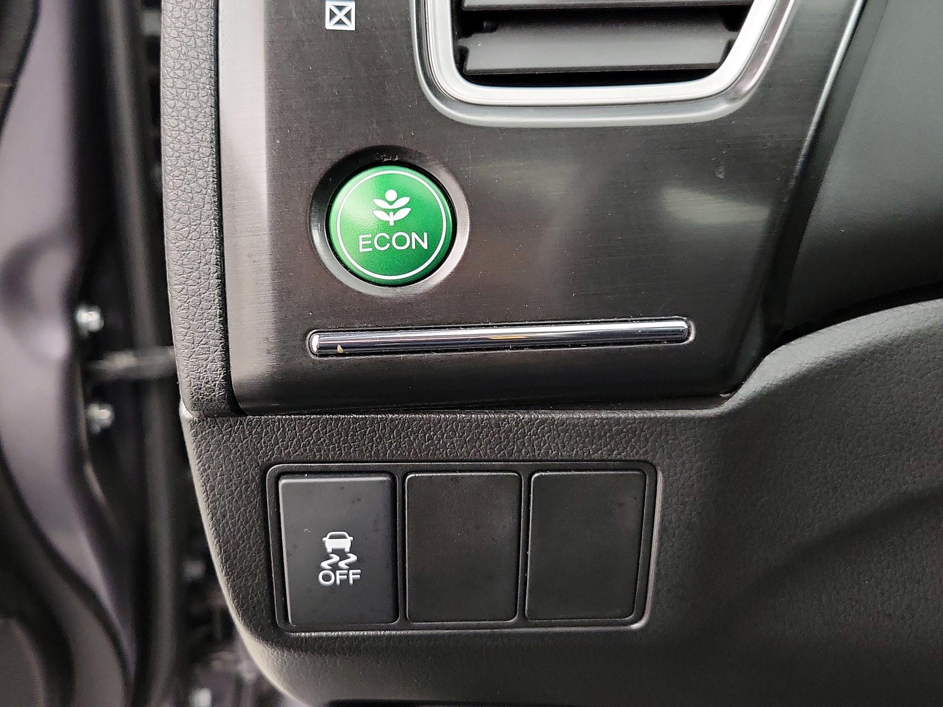 Thumbnail: 2015 Honda Civic - 13