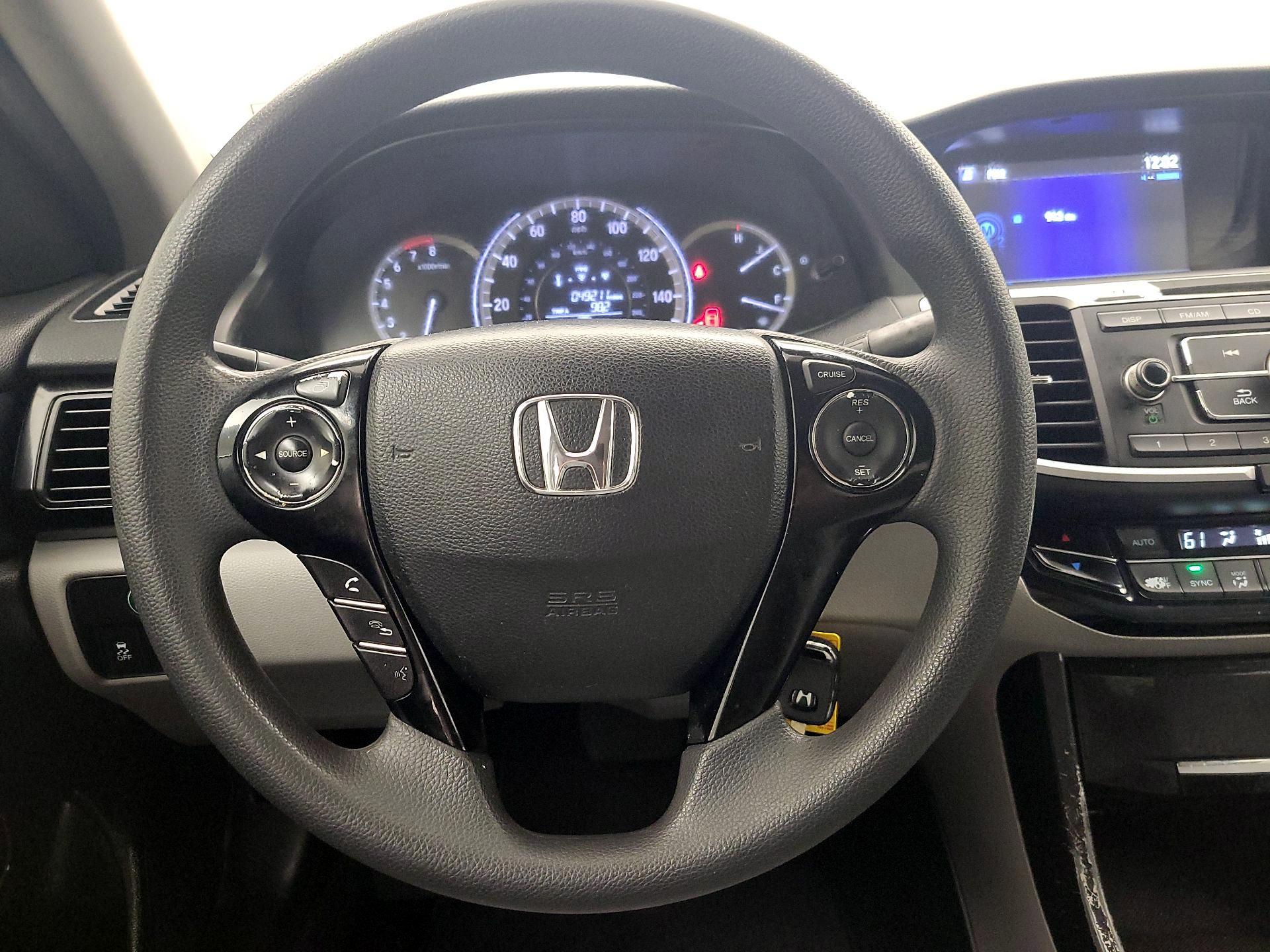 Thumbnail: 2017 Honda Accord - 10