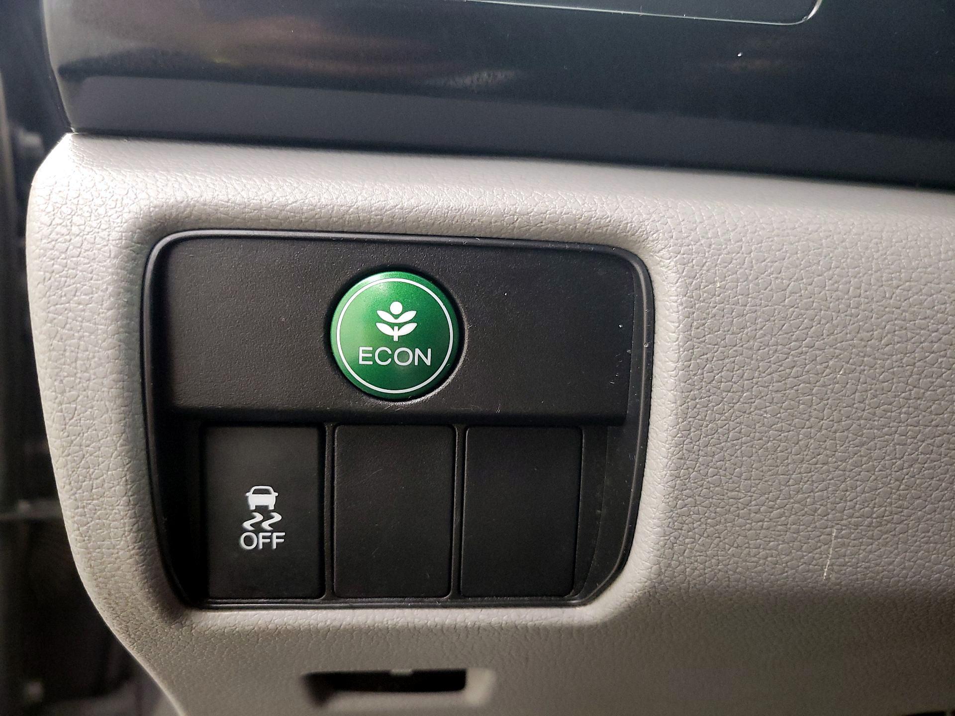 Thumbnail: 2017 Honda Accord - 13