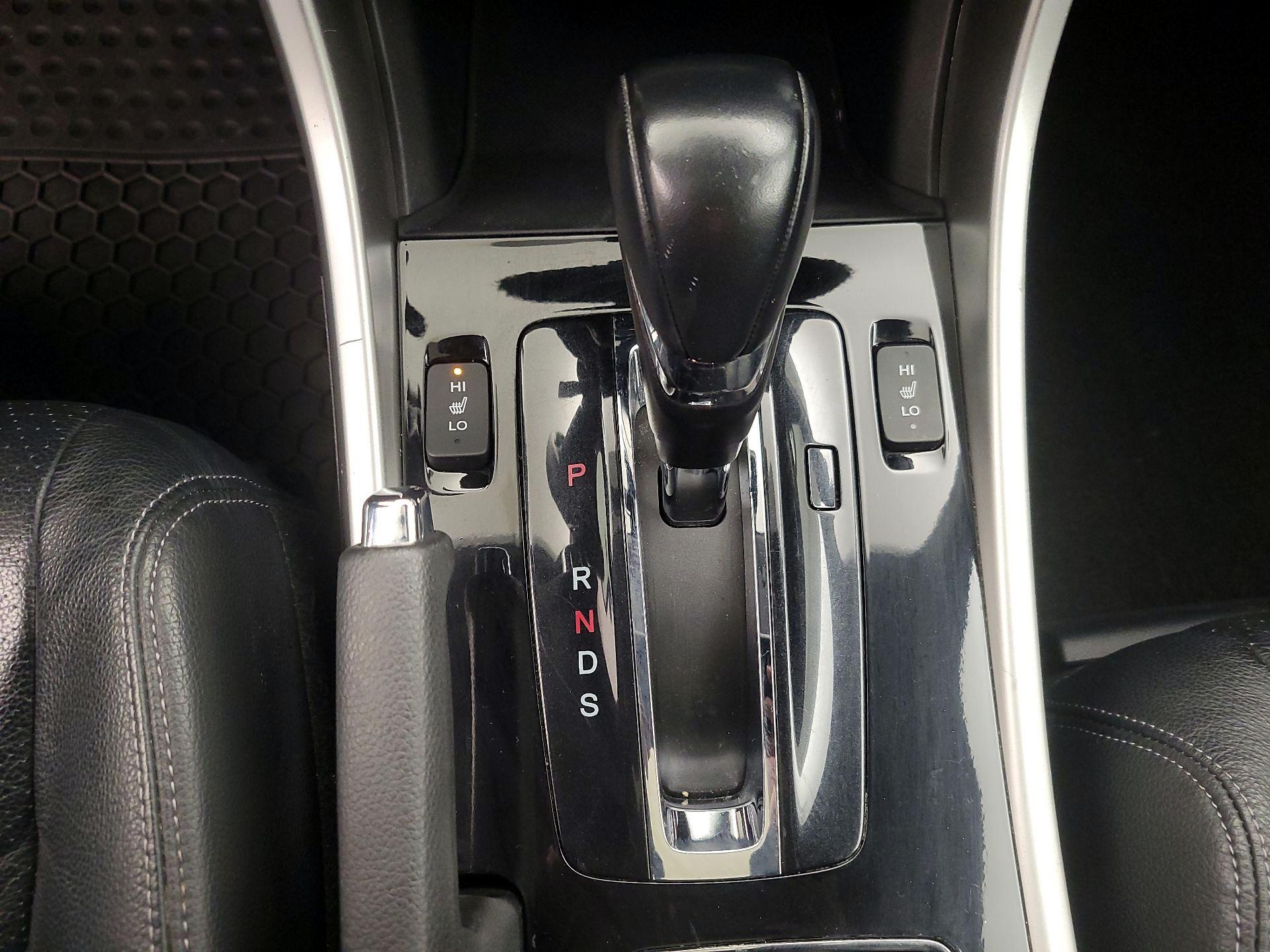 Thumbnail: 2016 Honda Accord - 18