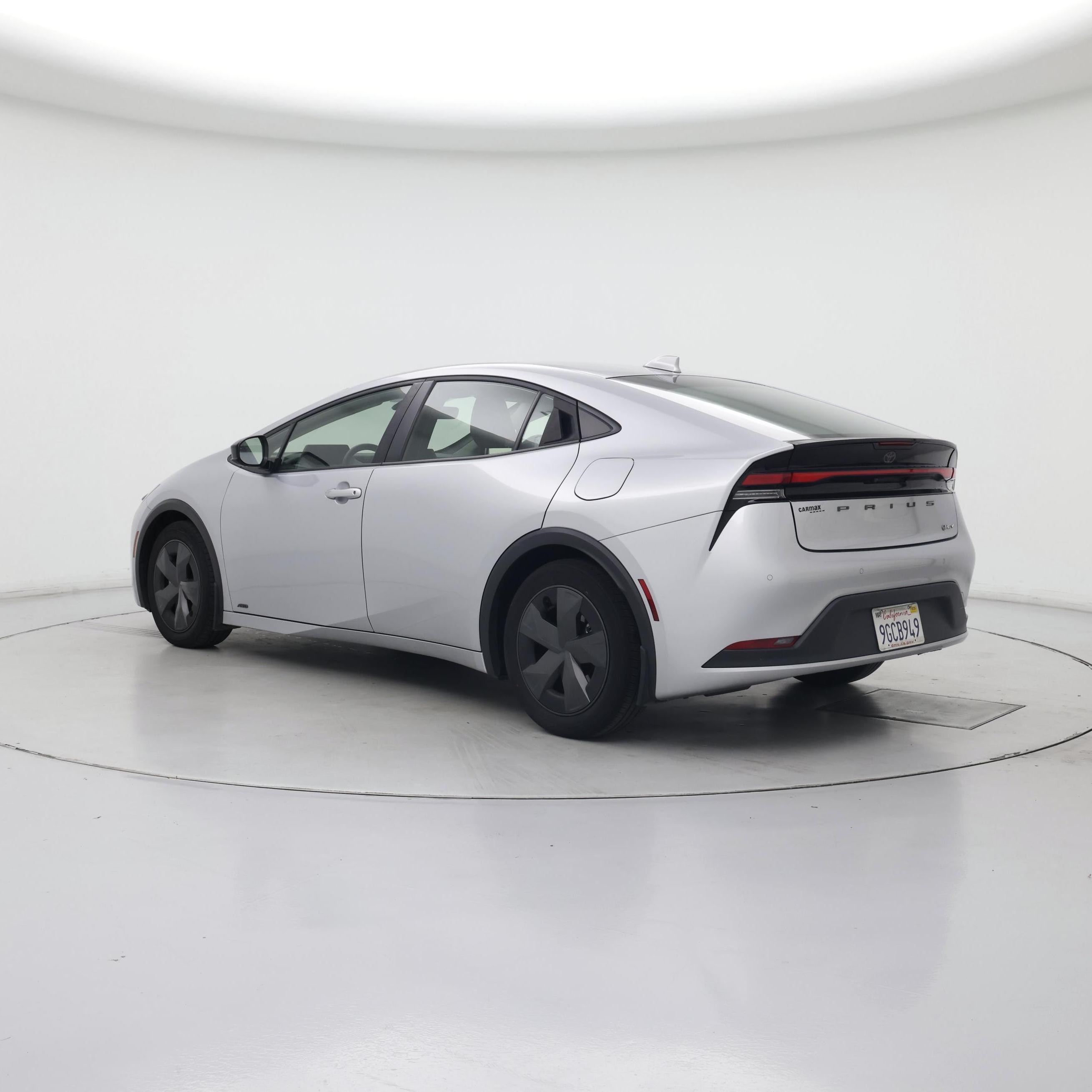 Thumbnail: 2023 Toyota Prius - 2