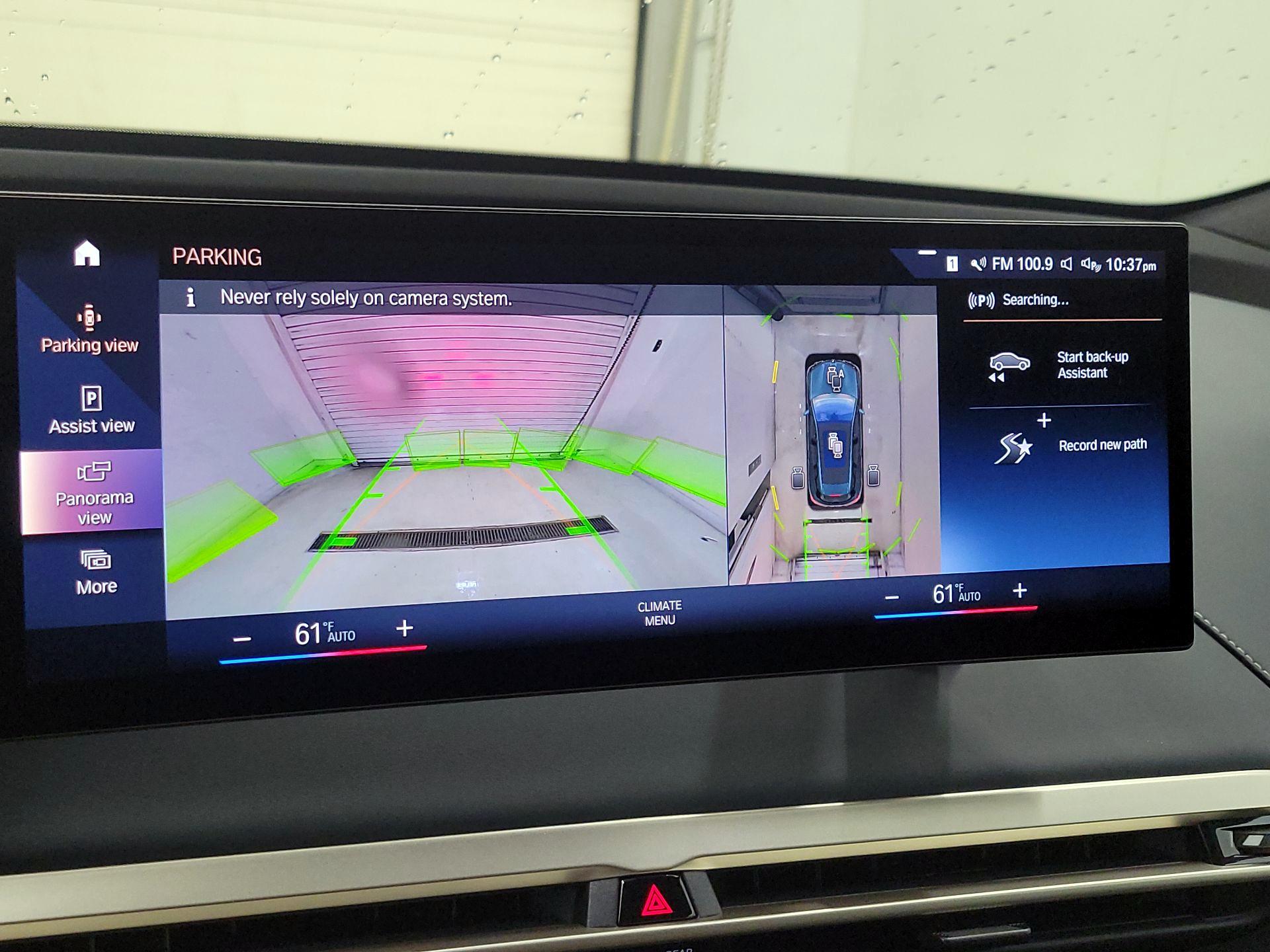 Thumbnail: 2023 BMW iX - 14