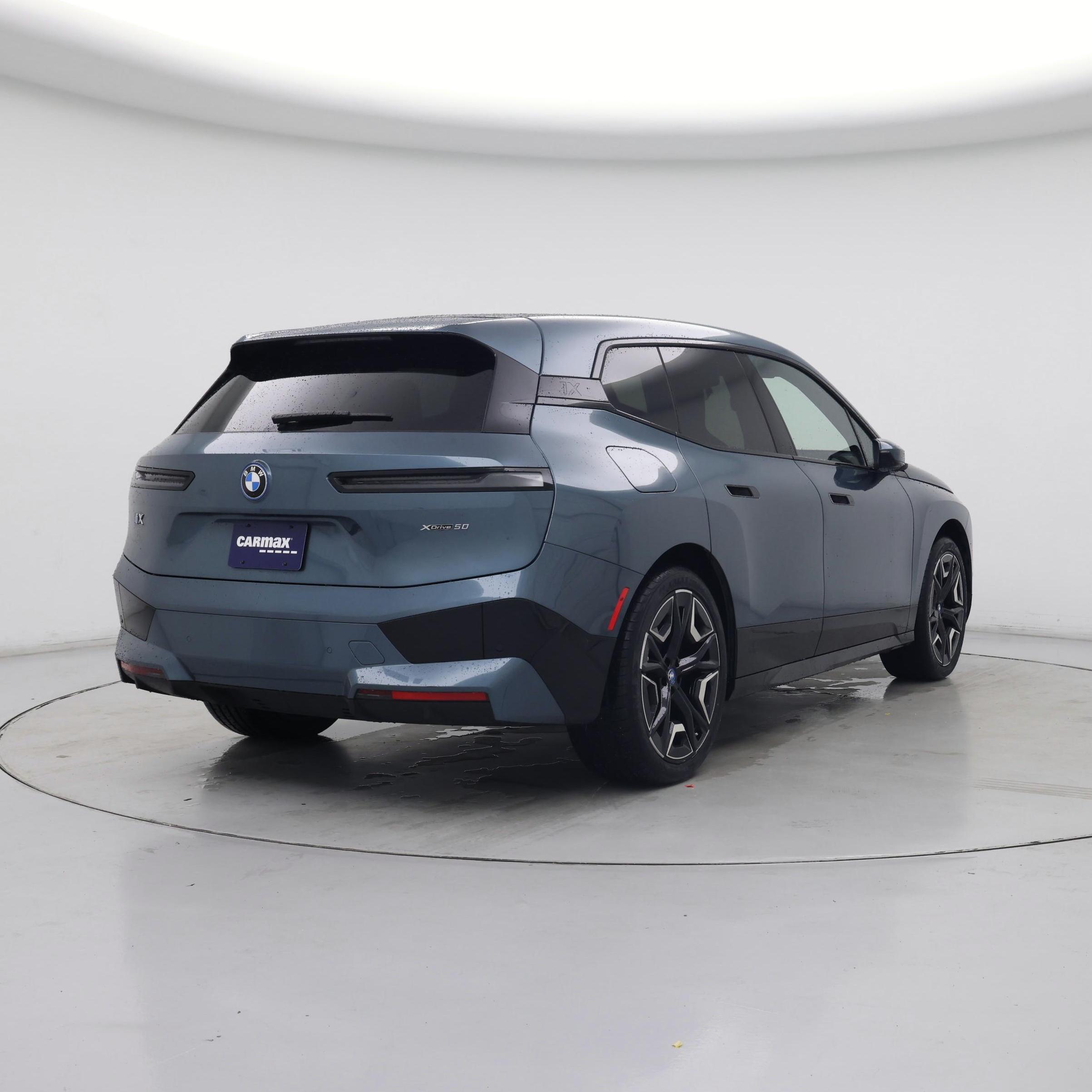 Thumbnail: 2023 BMW iX - 8