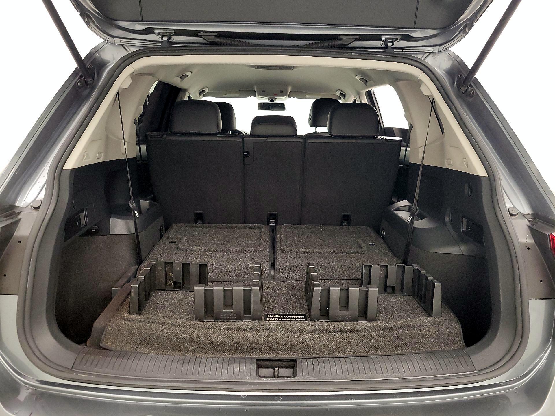 Thumbnail: 2018 Volkswagen Tiguan - 20