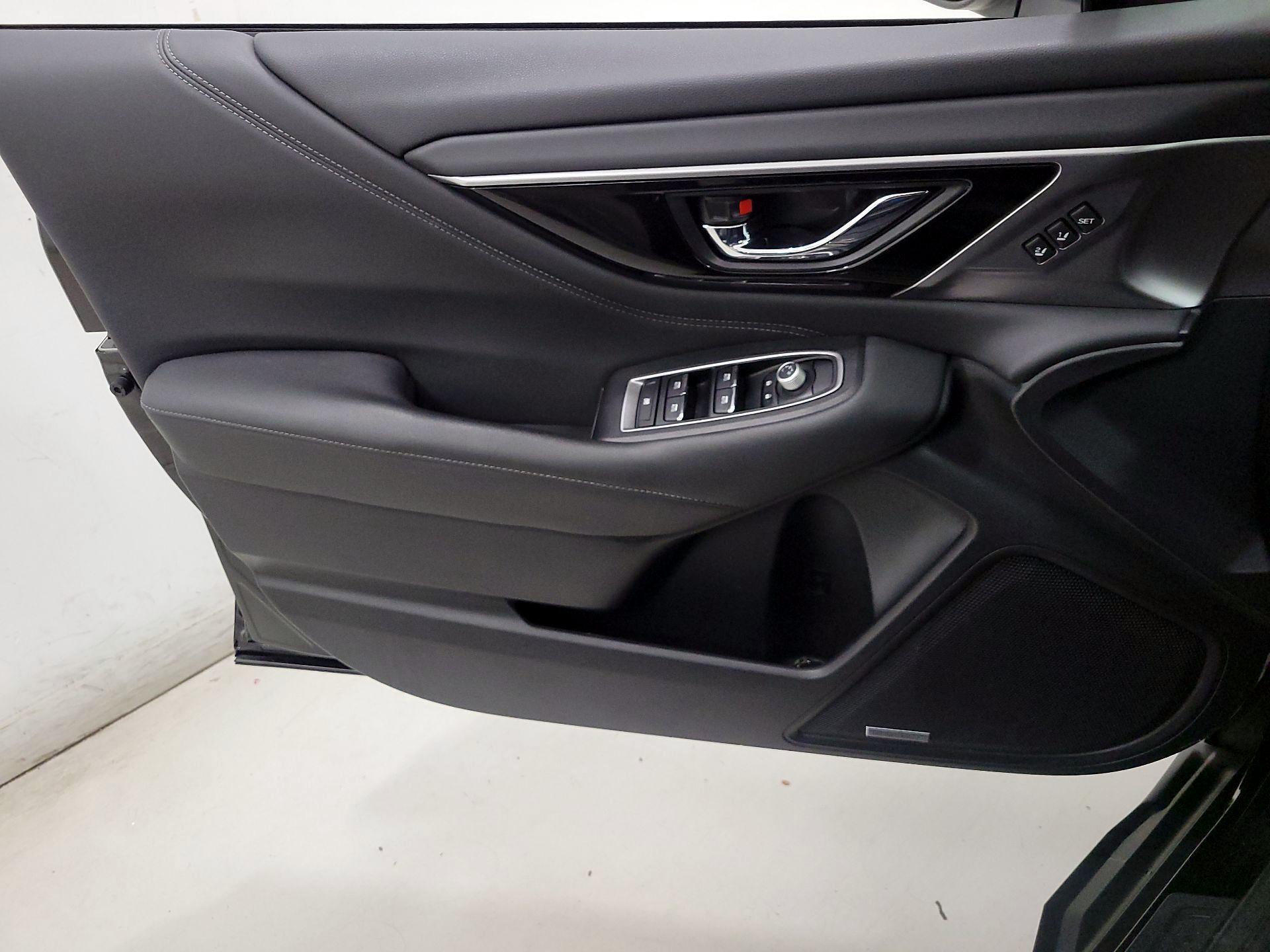 Thumbnail: 2022 Subaru Outback - 12