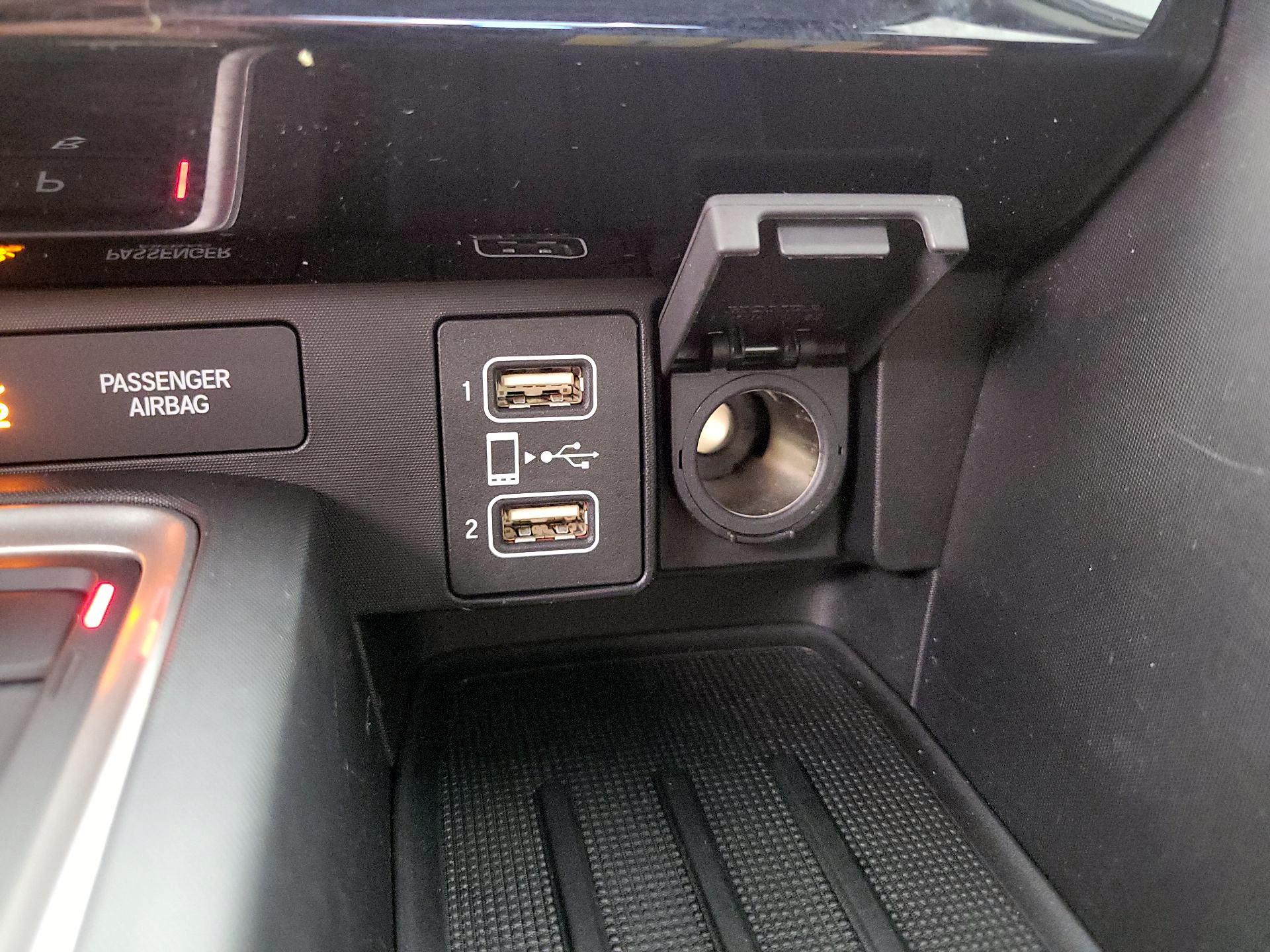 Thumbnail: 2021 Honda Insight - 18