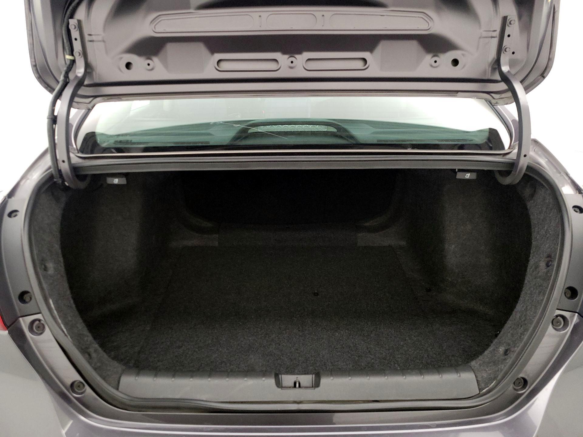 Thumbnail: 2021 Honda Insight - 20