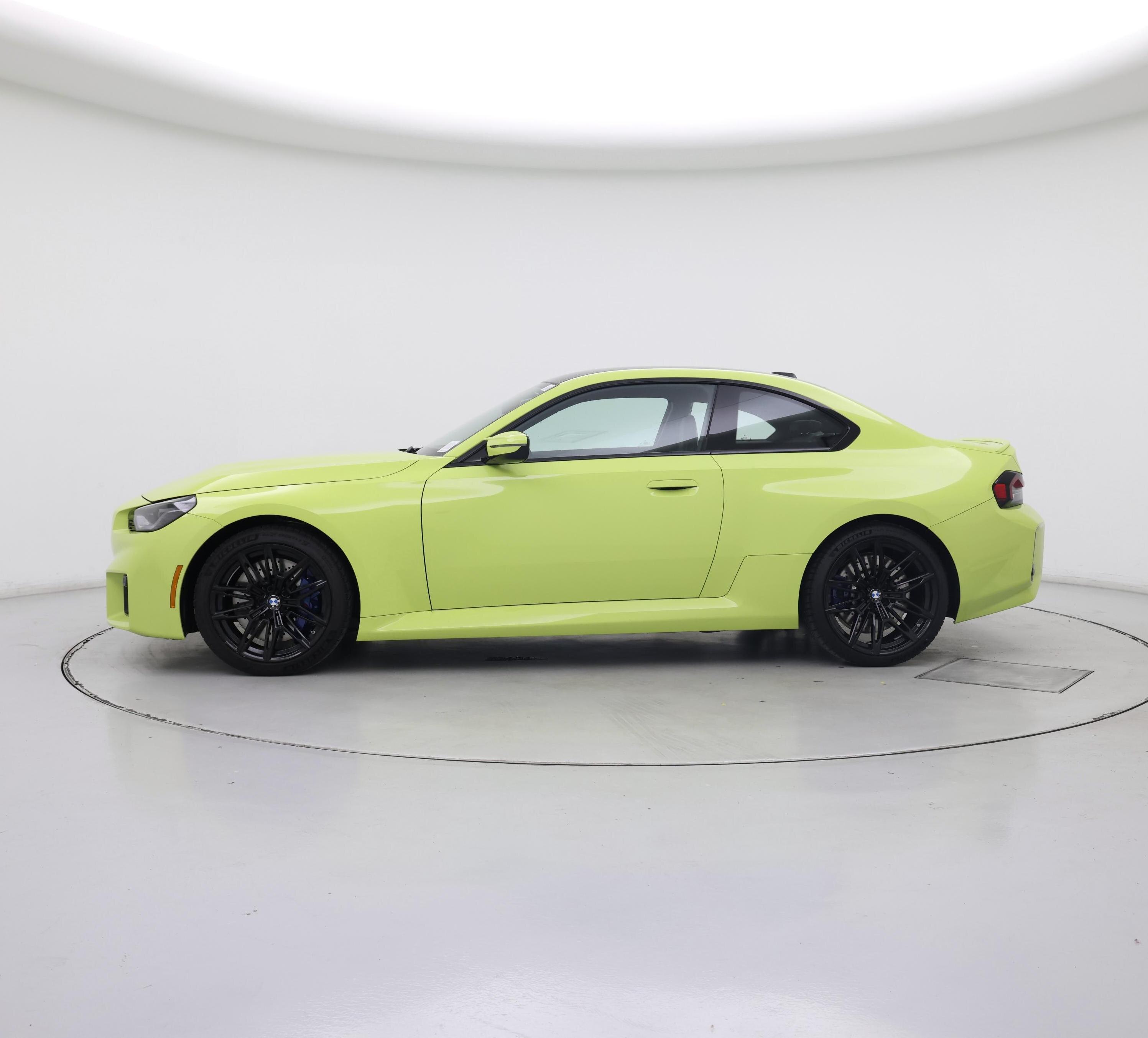 Thumbnail: 2025 BMW M2 - 3