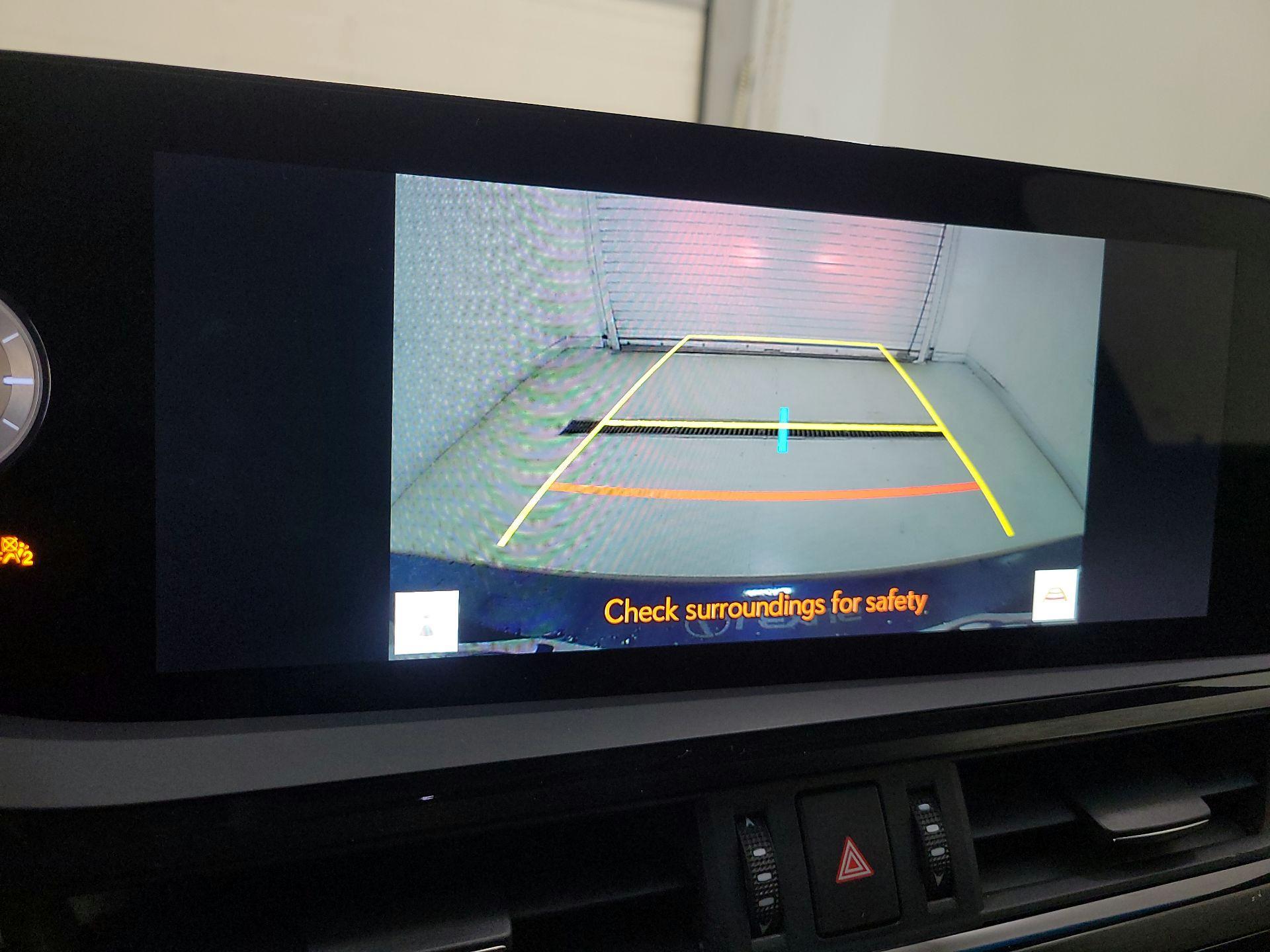 Thumbnail: 2024 Lexus ES - 15