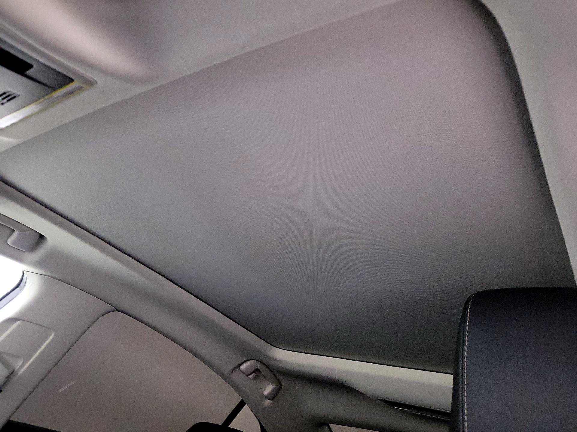 Thumbnail: 2024 Lexus ES - 19