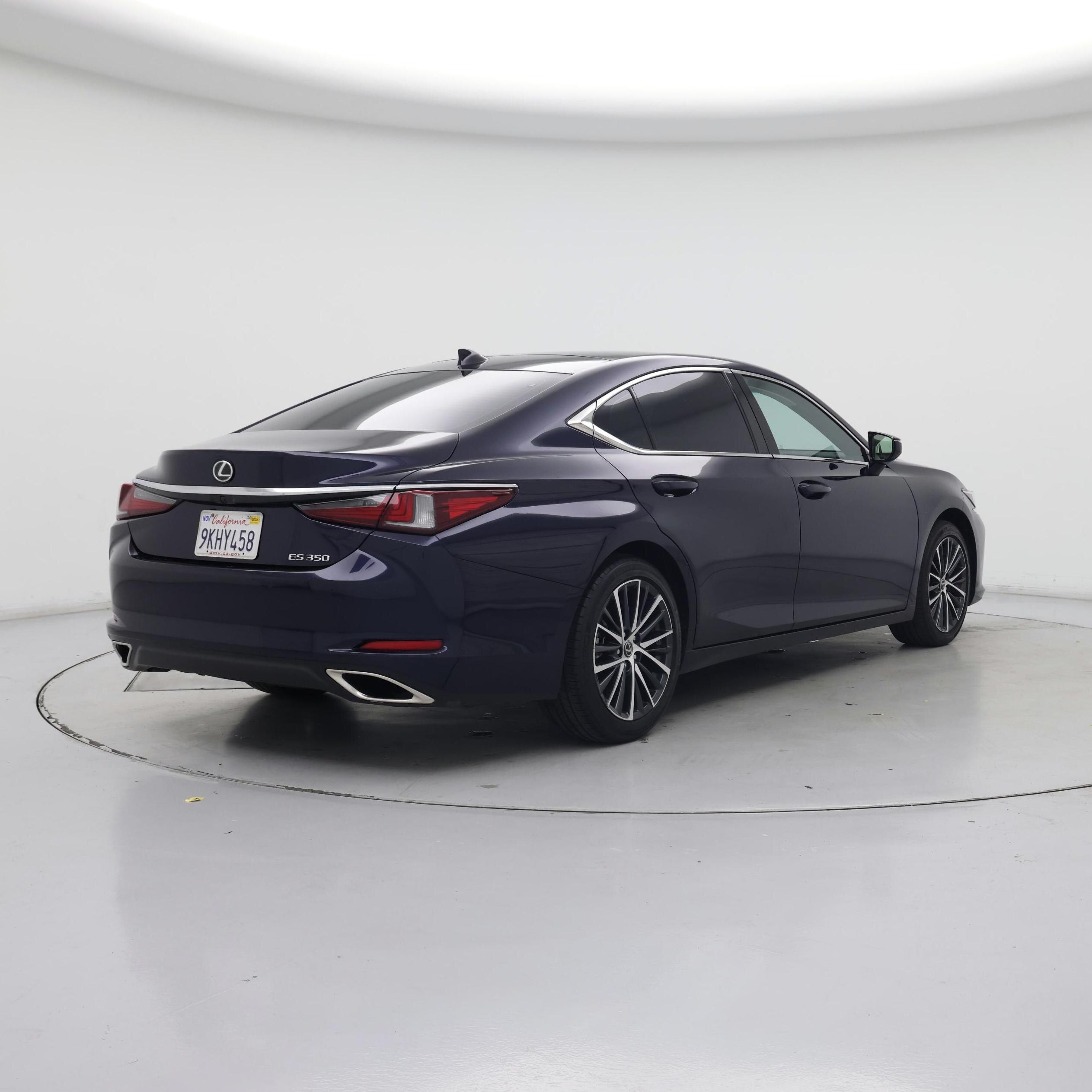 Thumbnail: 2024 Lexus ES - 8