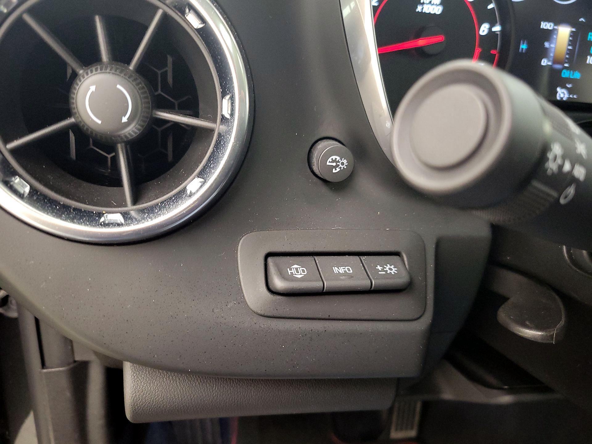 Thumbnail: 2018 Chevrolet Camaro - 13