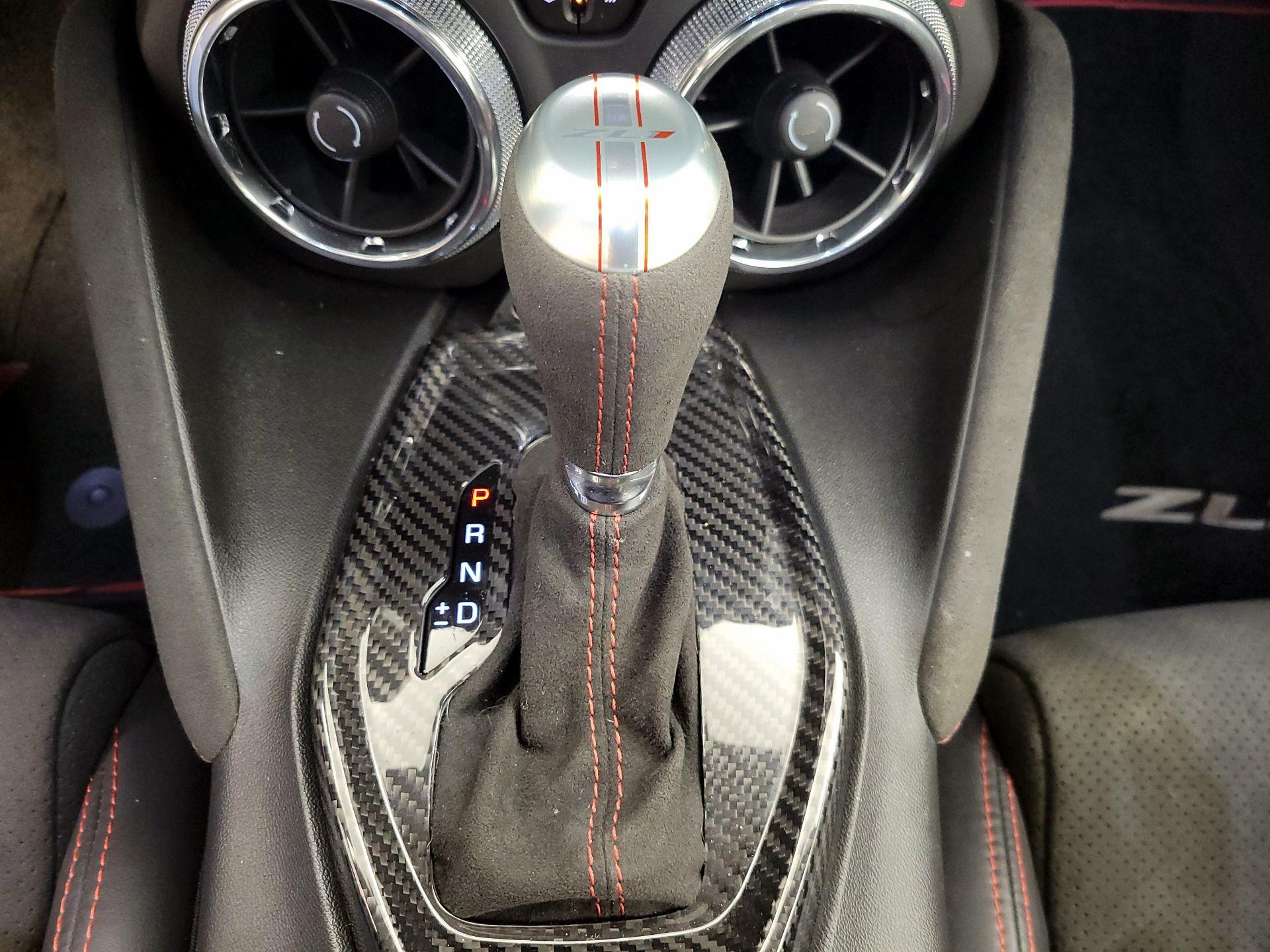 Thumbnail: 2018 Chevrolet Camaro - 18