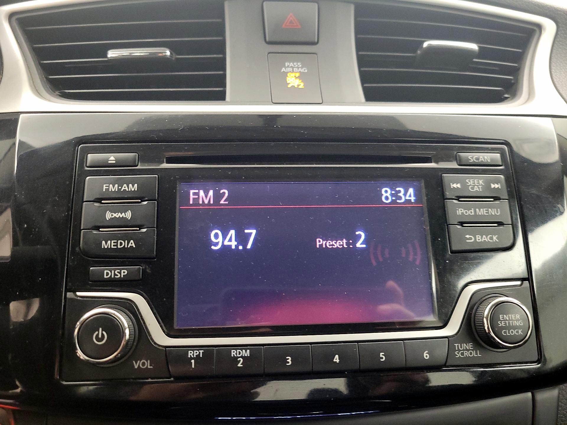 Thumbnail: 2018 Nissan Sentra - 15