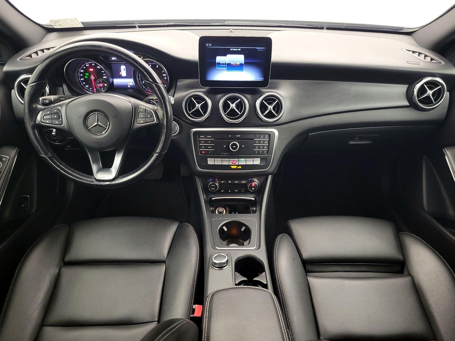 Thumbnail: 2019 Mercedes-Benz GLA - 9