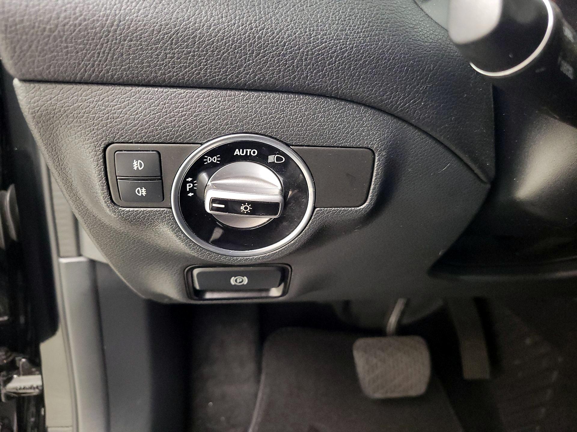 Thumbnail: 2019 Mercedes-Benz GLA - 13