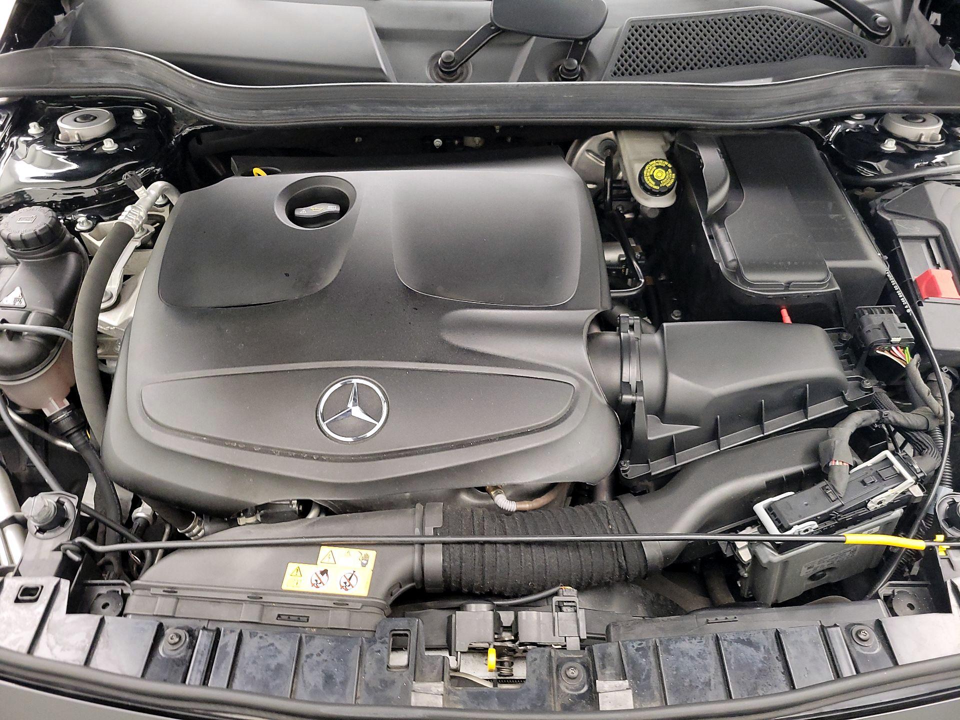 Thumbnail: 2019 Mercedes-Benz GLA - 20