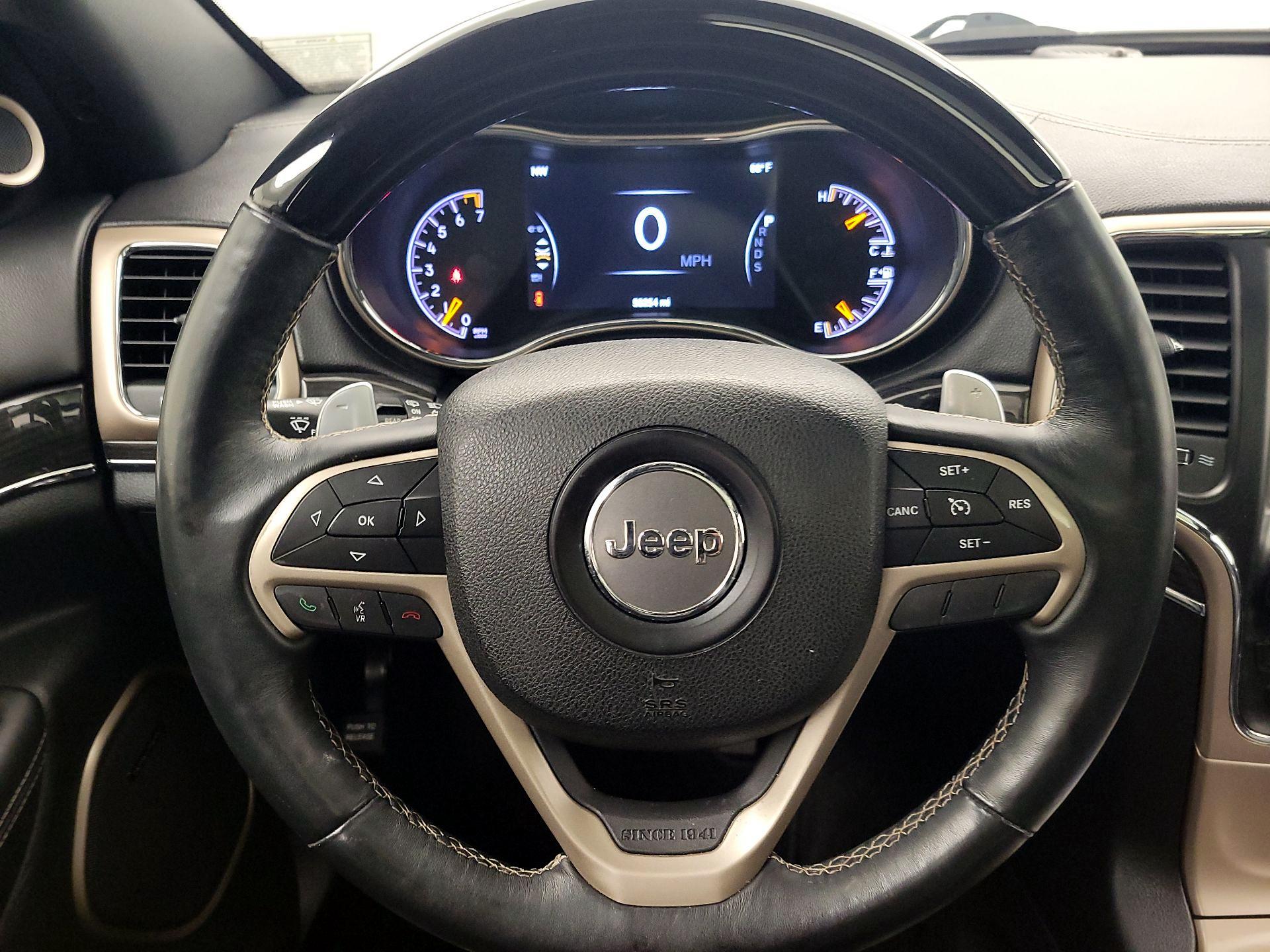 Thumbnail: 2015 Jeep Grand Cherokee - 10