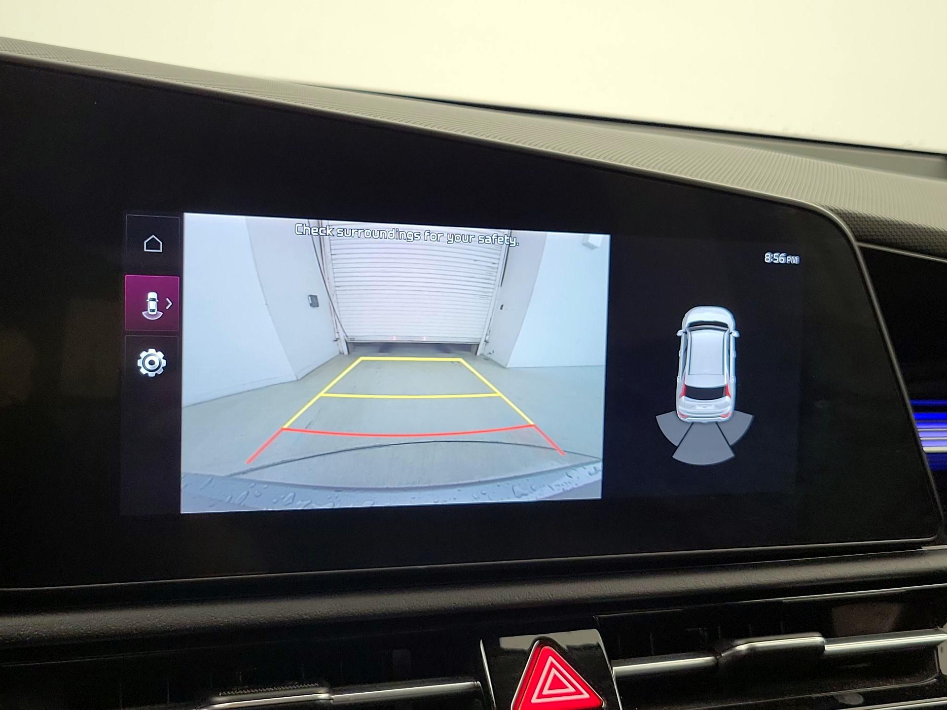 Thumbnail: 2023 Kia Niro - 15