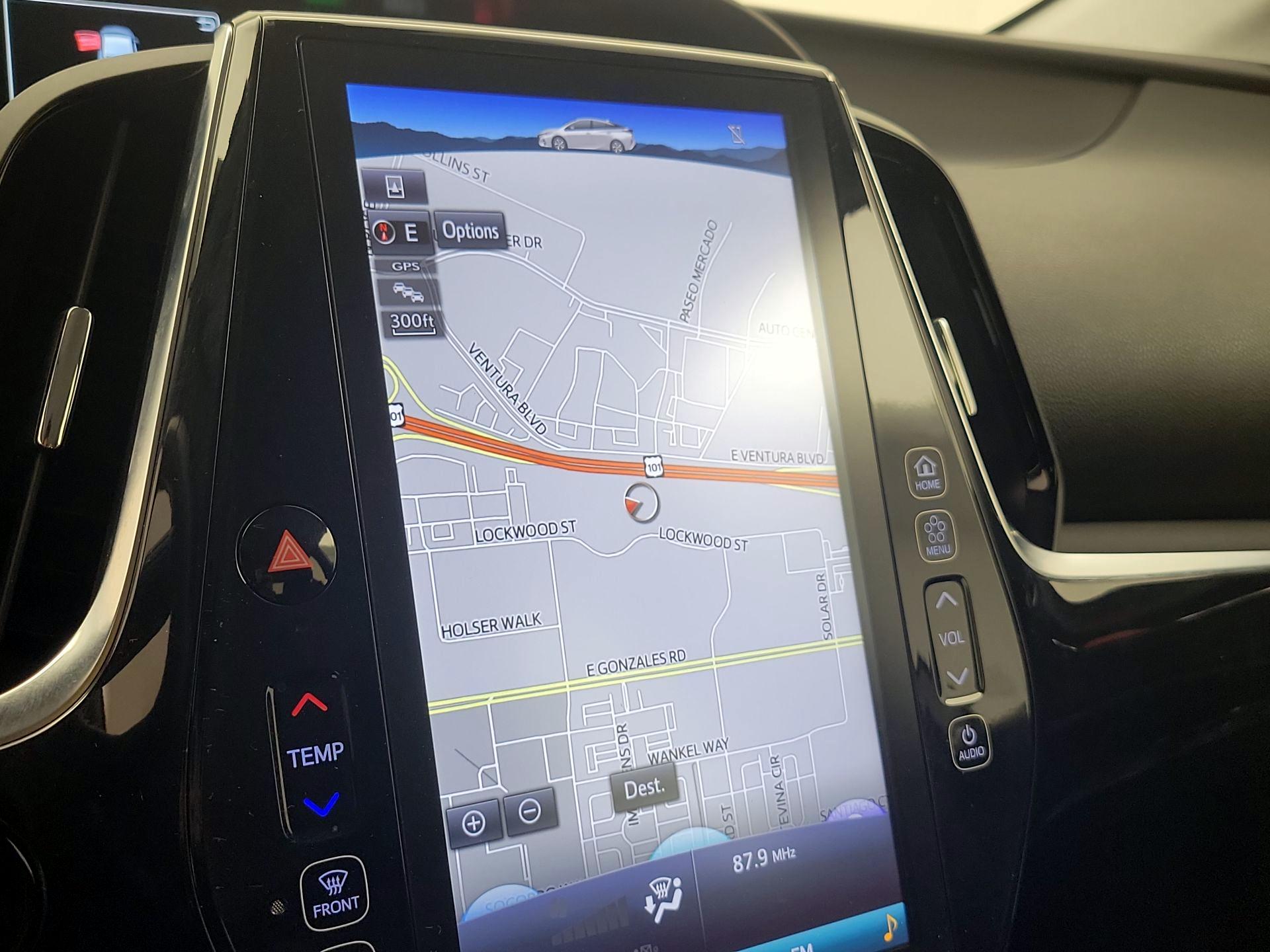 Thumbnail: 2021 Toyota Prius Prime - 14