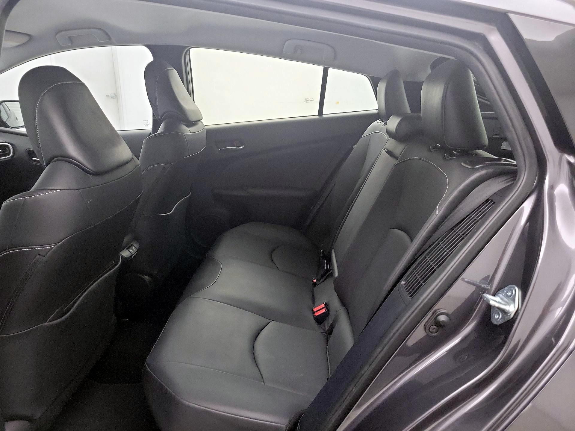 Thumbnail: 2021 Toyota Prius Prime - 20