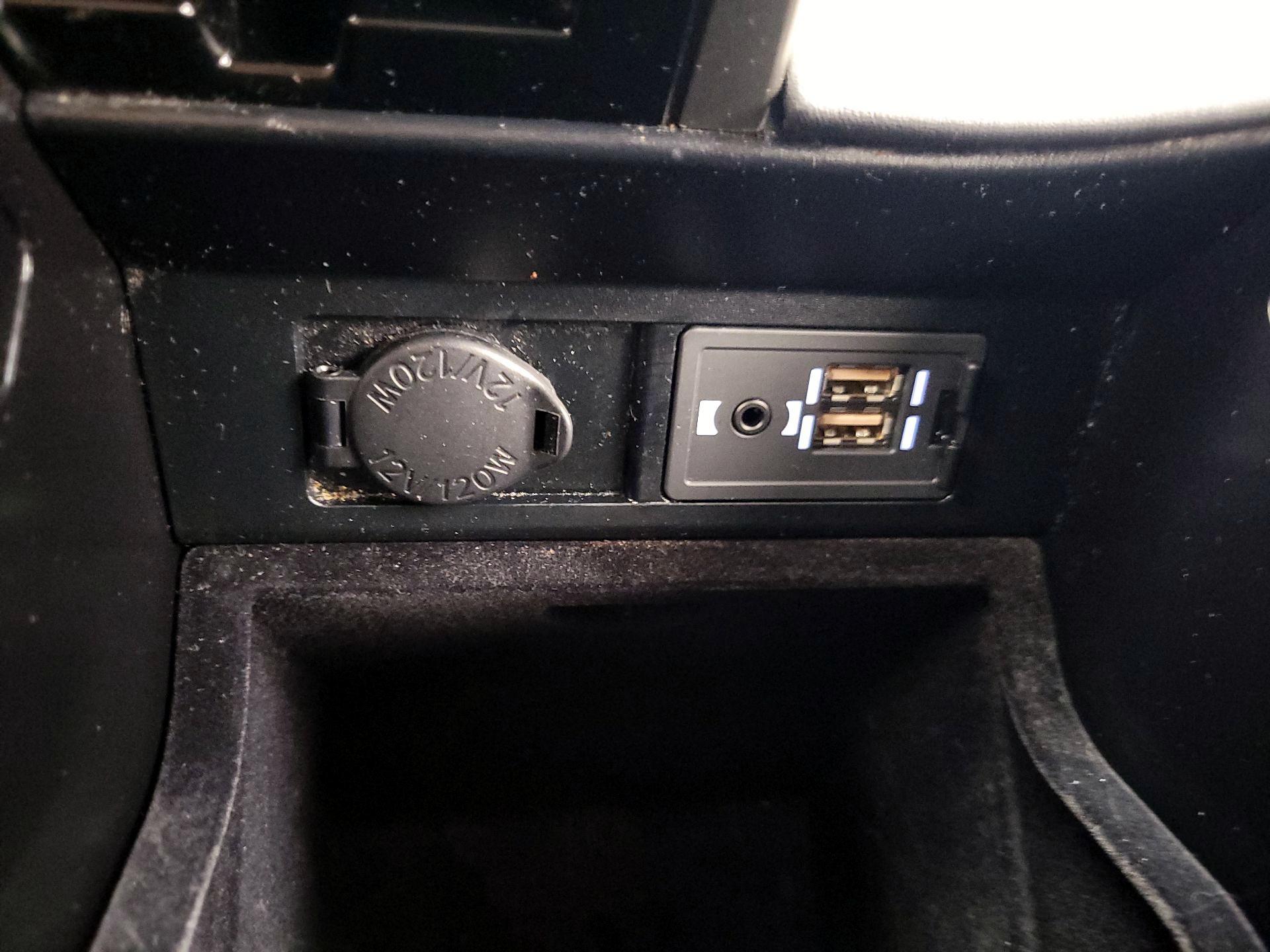 Thumbnail: 2017 Lexus RX - 18