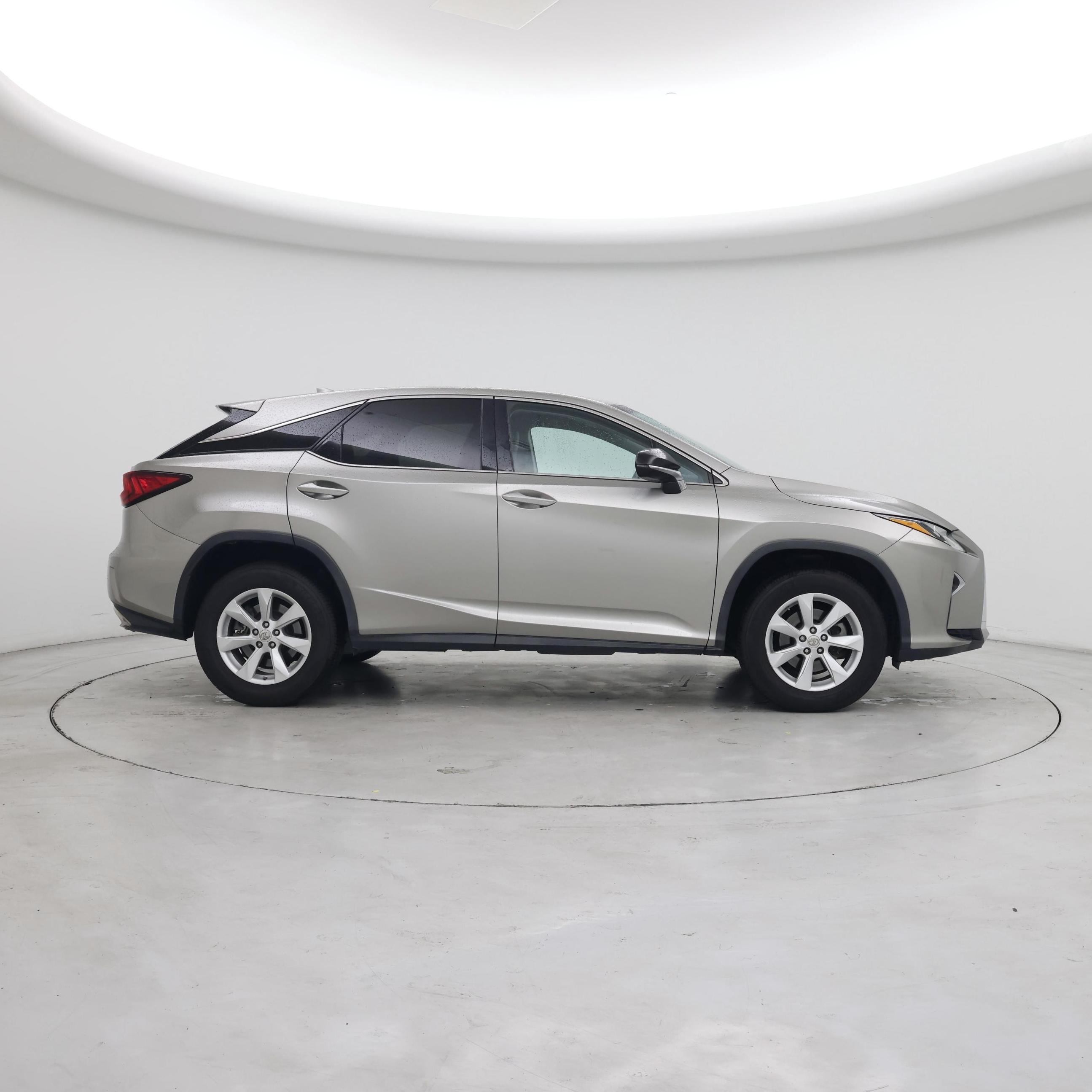 Thumbnail: 2017 Lexus RX - 7