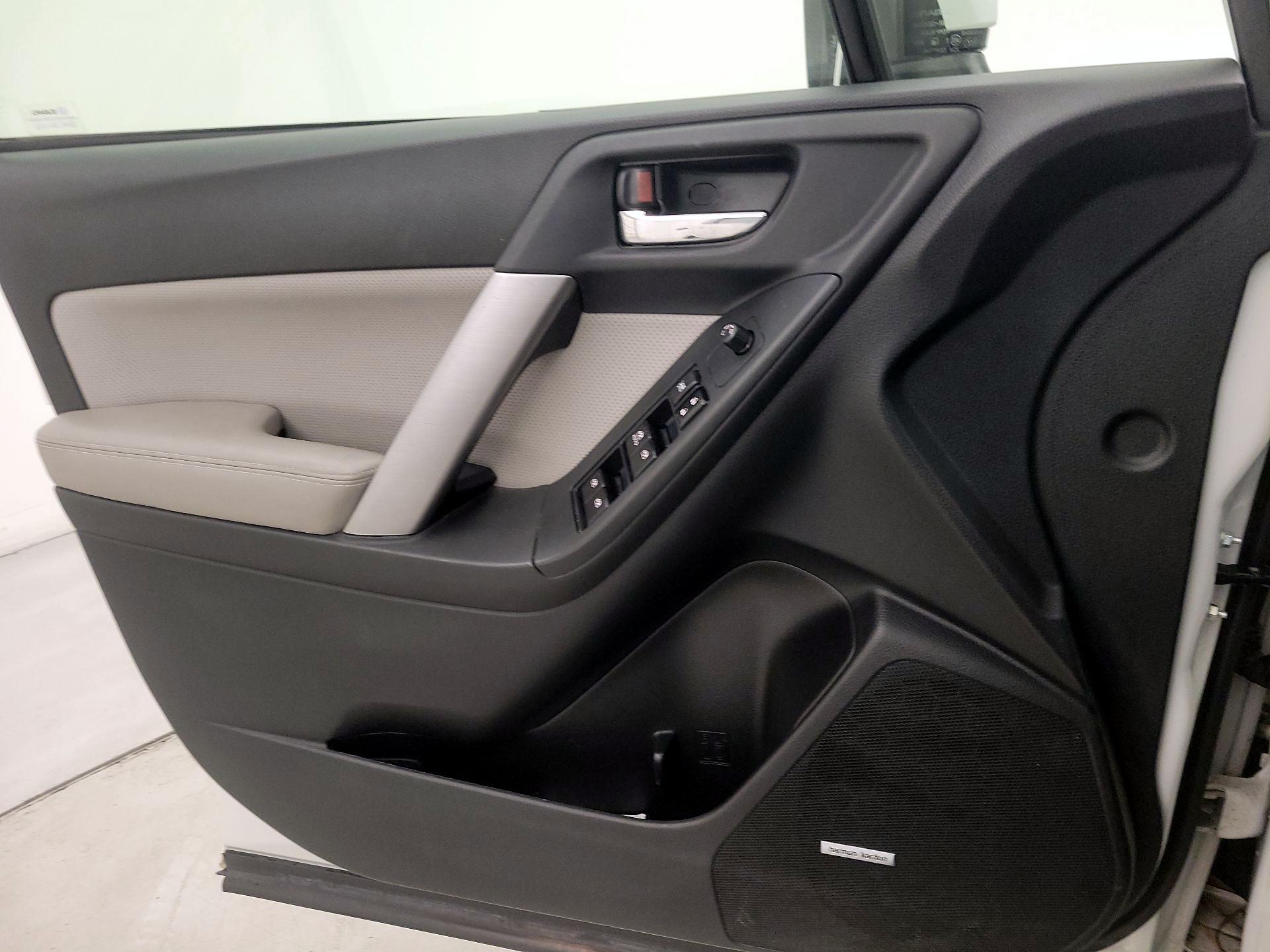 Thumbnail: 2014 Subaru Forester - 12