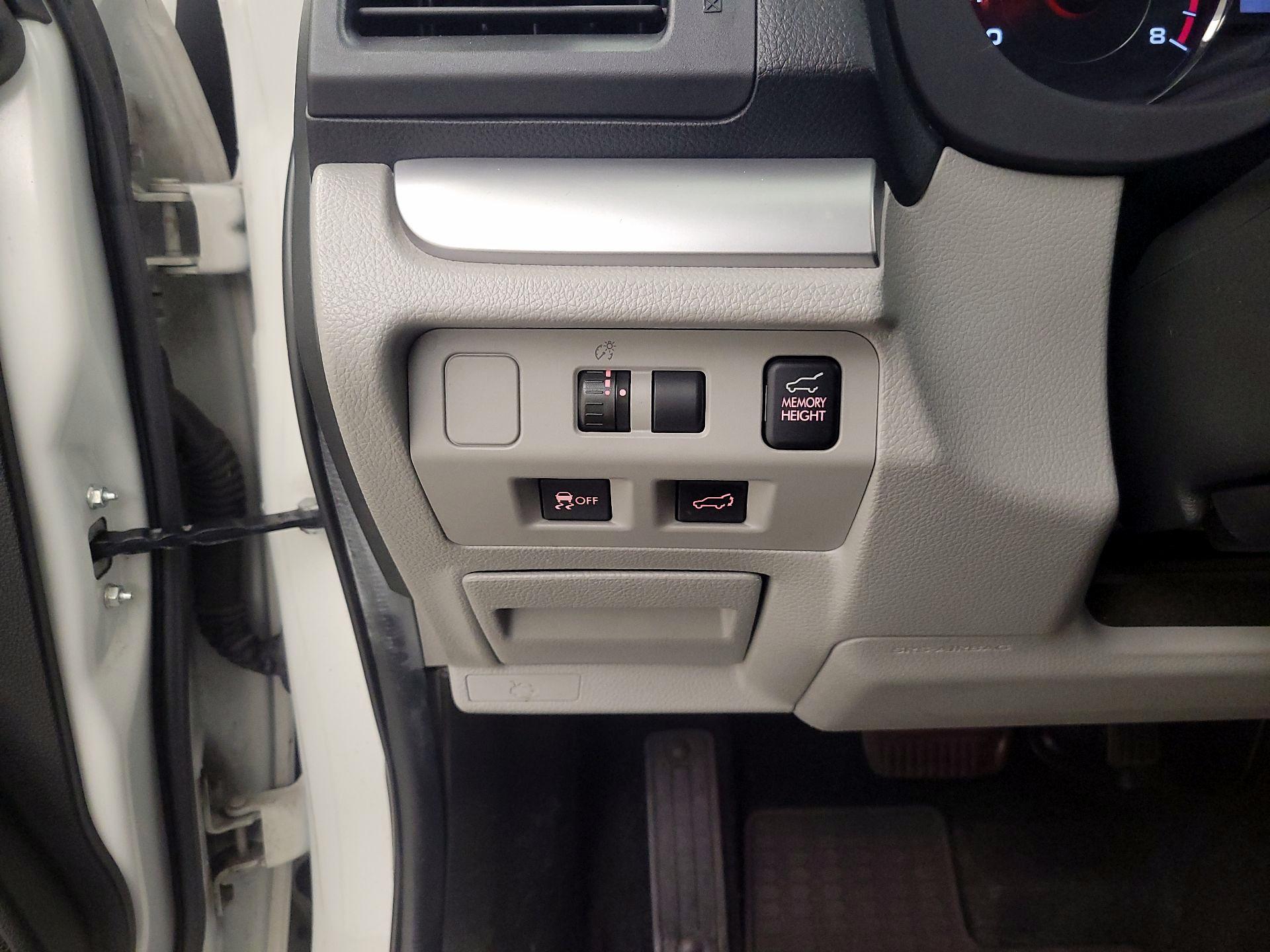 Thumbnail: 2014 Subaru Forester - 13