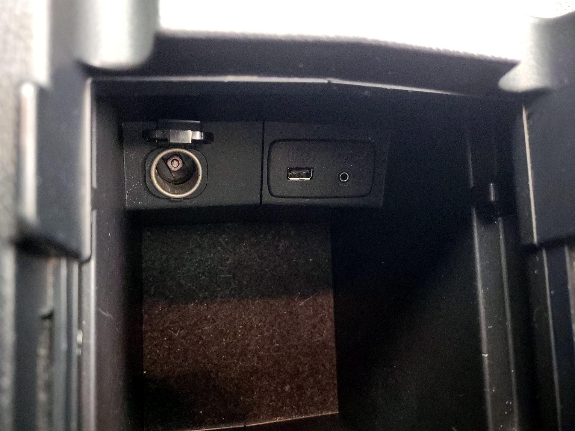 Thumbnail: 2014 Subaru Forester - 18