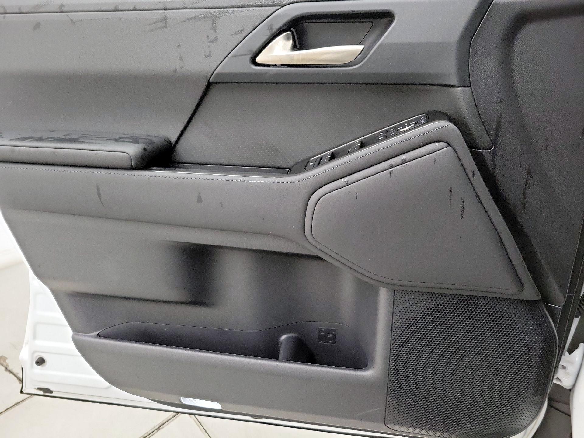 Thumbnail: 2024 Lexus GX - 12