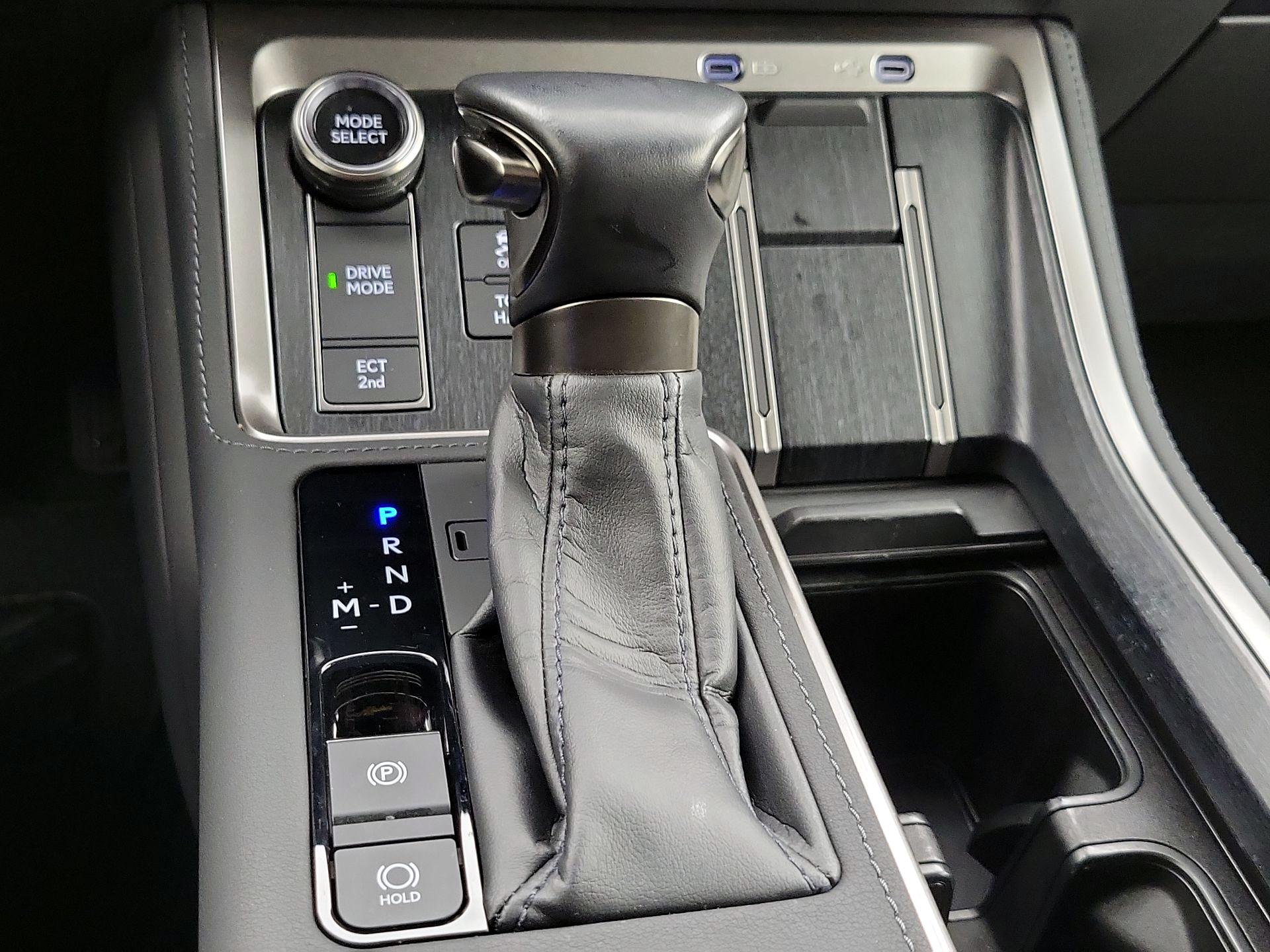 Thumbnail: 2024 Lexus GX - 17