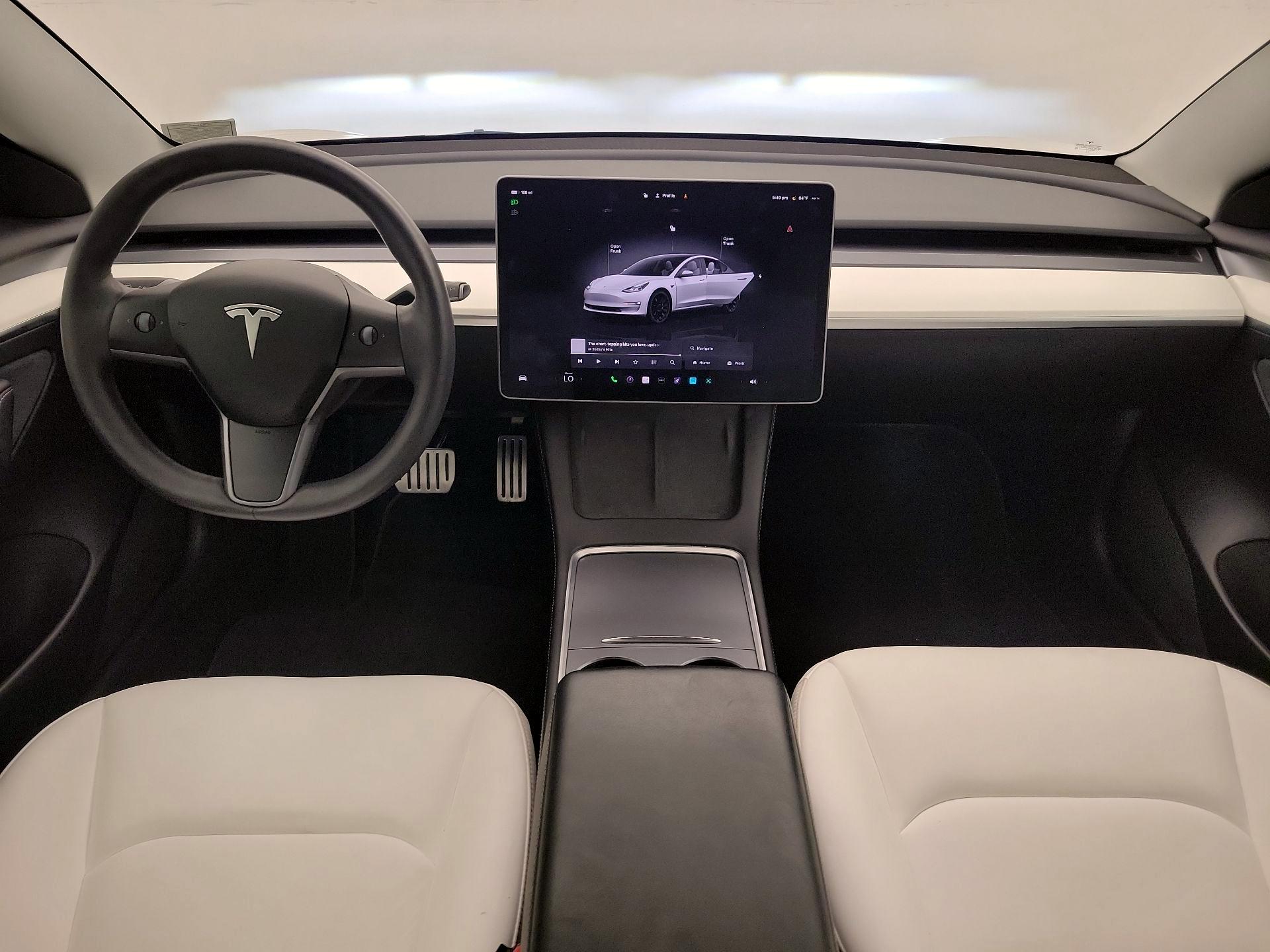 Thumbnail: 2022 Tesla Model 3 - 9