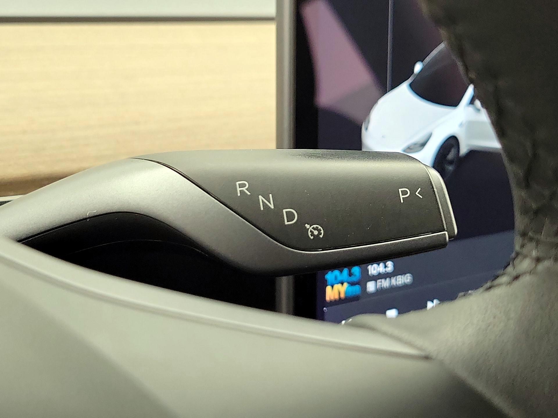 Thumbnail: 2021 Tesla Model 3 - 17