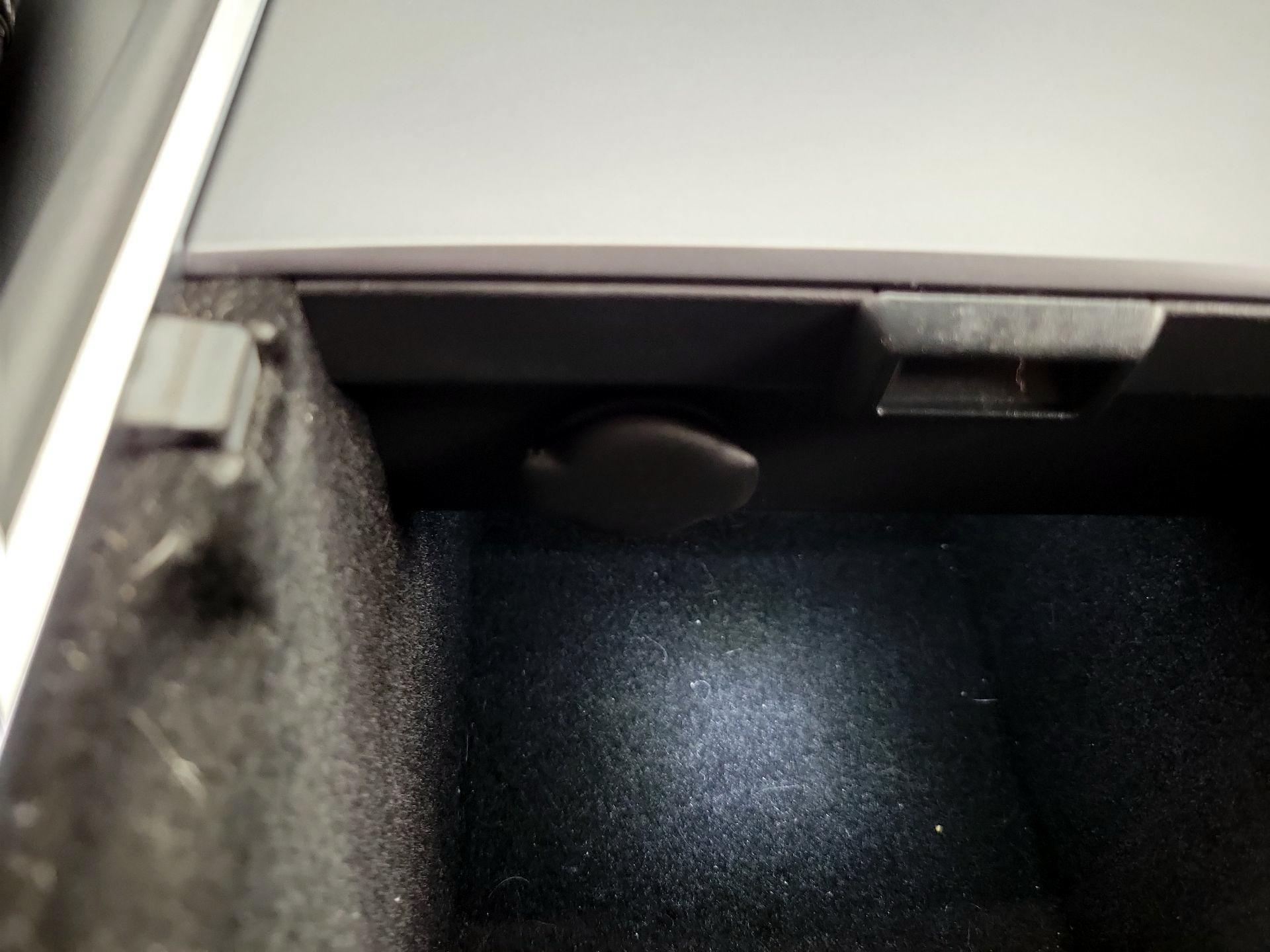 Thumbnail: 2021 Tesla Model 3 - 18