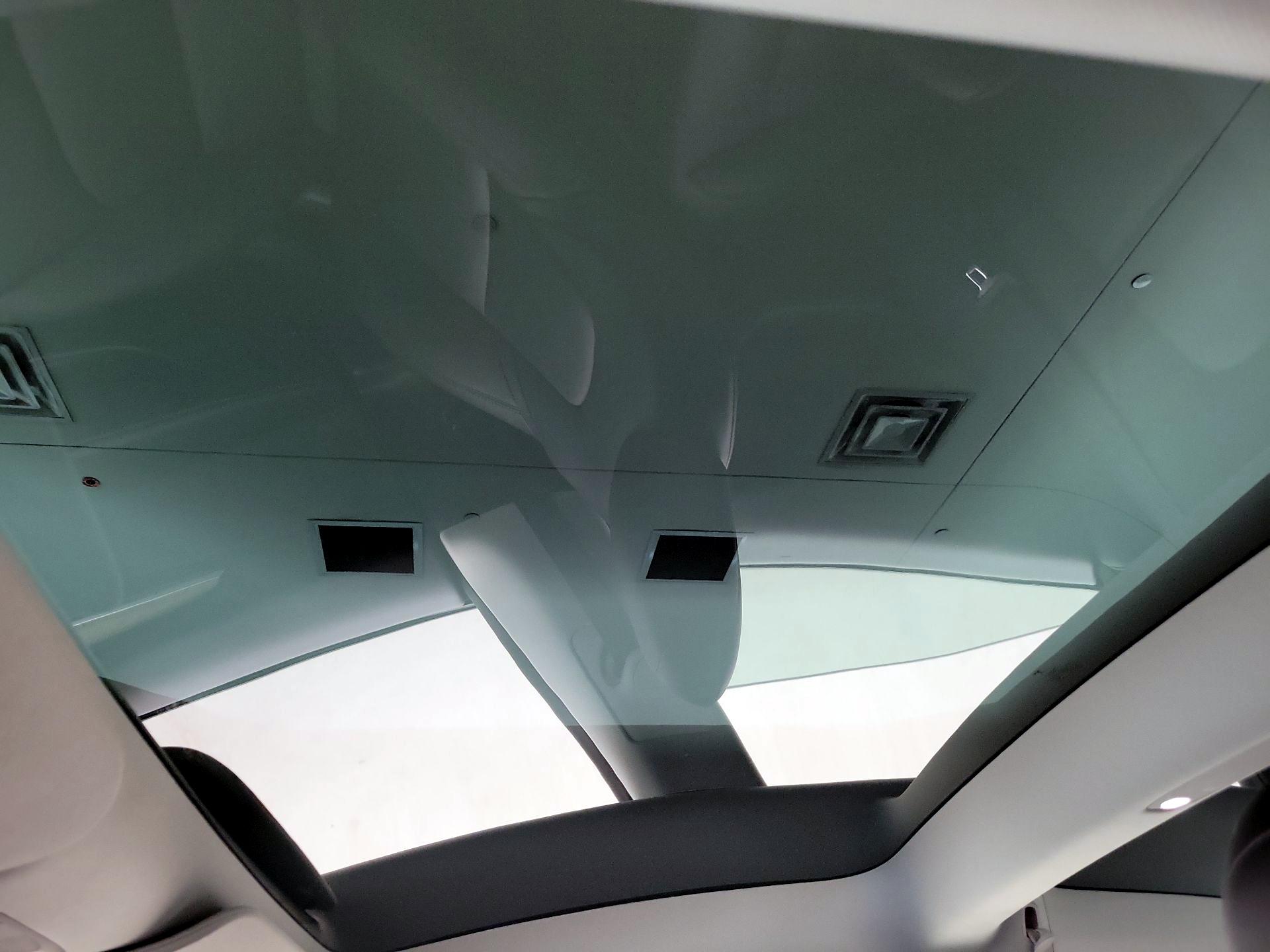 Thumbnail: 2021 Tesla Model 3 - 19