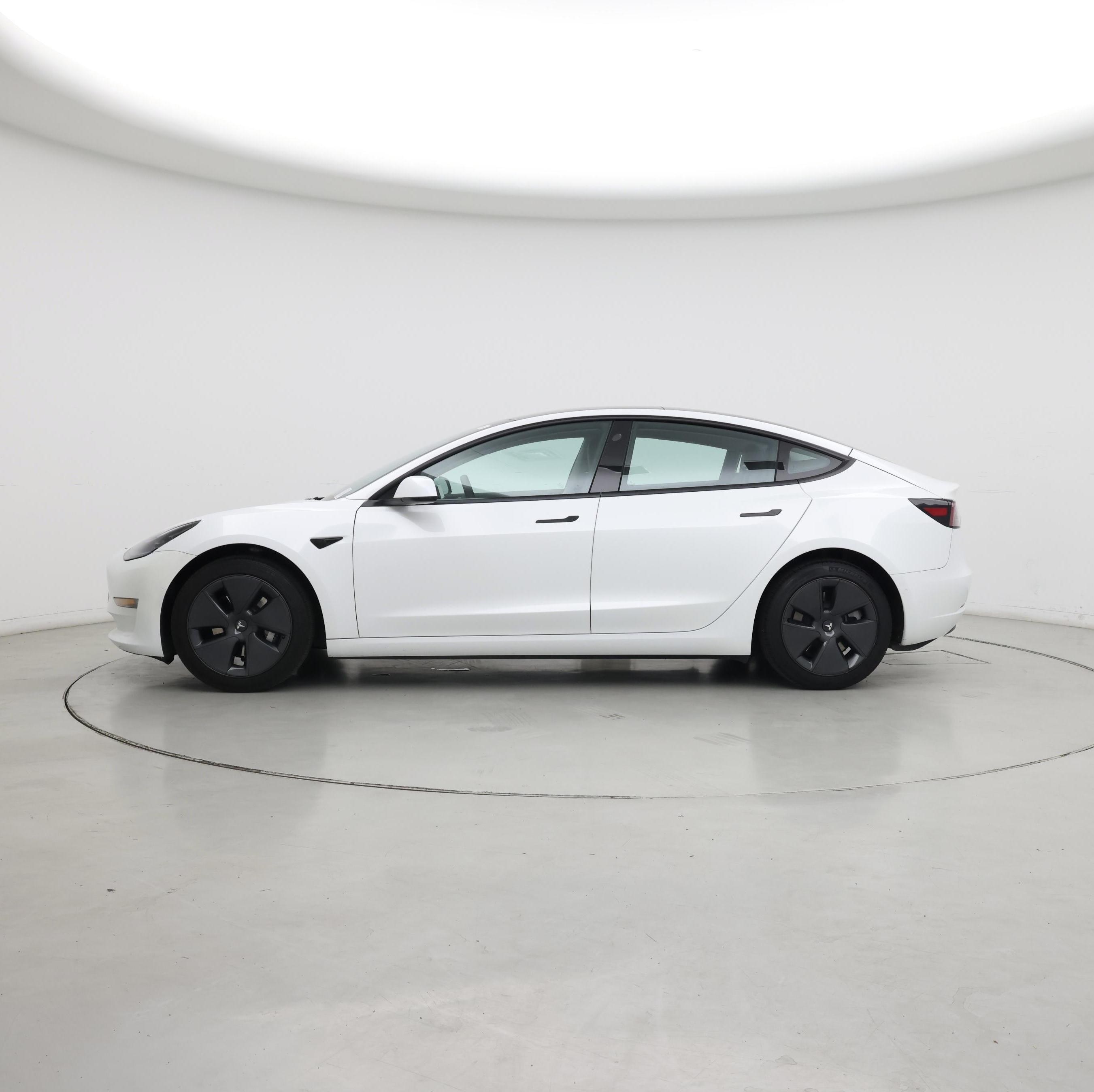 Thumbnail: 2021 Tesla Model 3 - 3