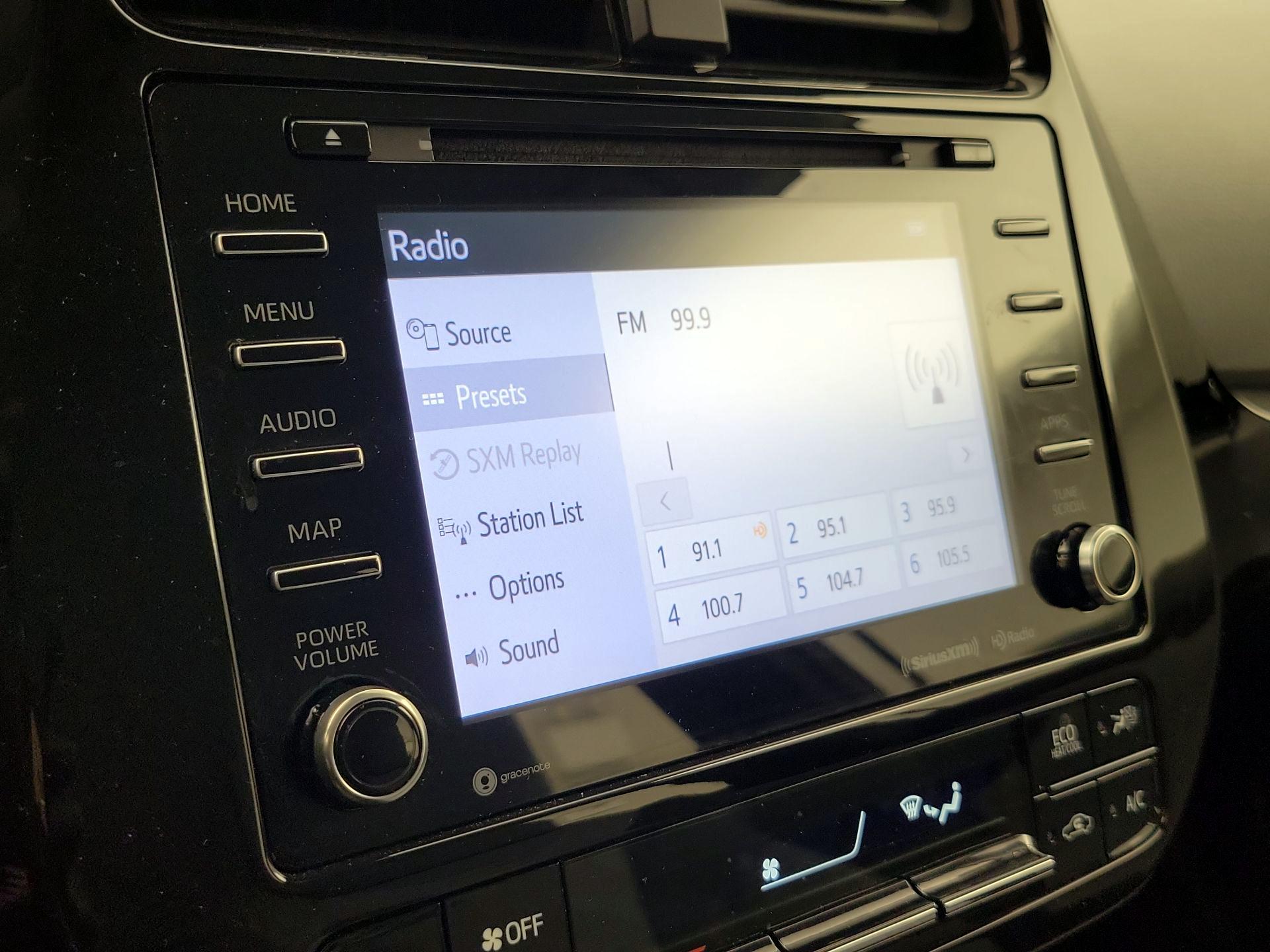 Thumbnail: 2021 Toyota Prius Prime - 15