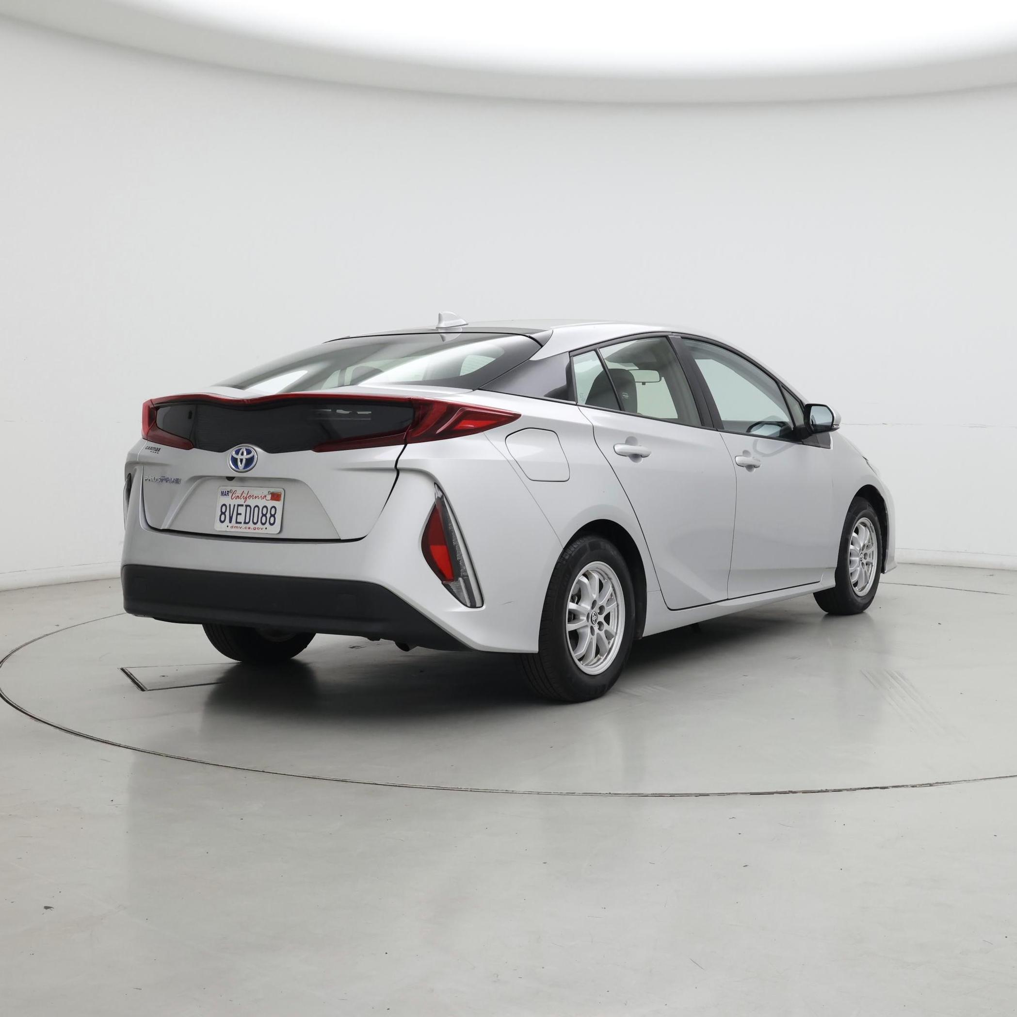 Thumbnail: 2021 Toyota Prius Prime - 8