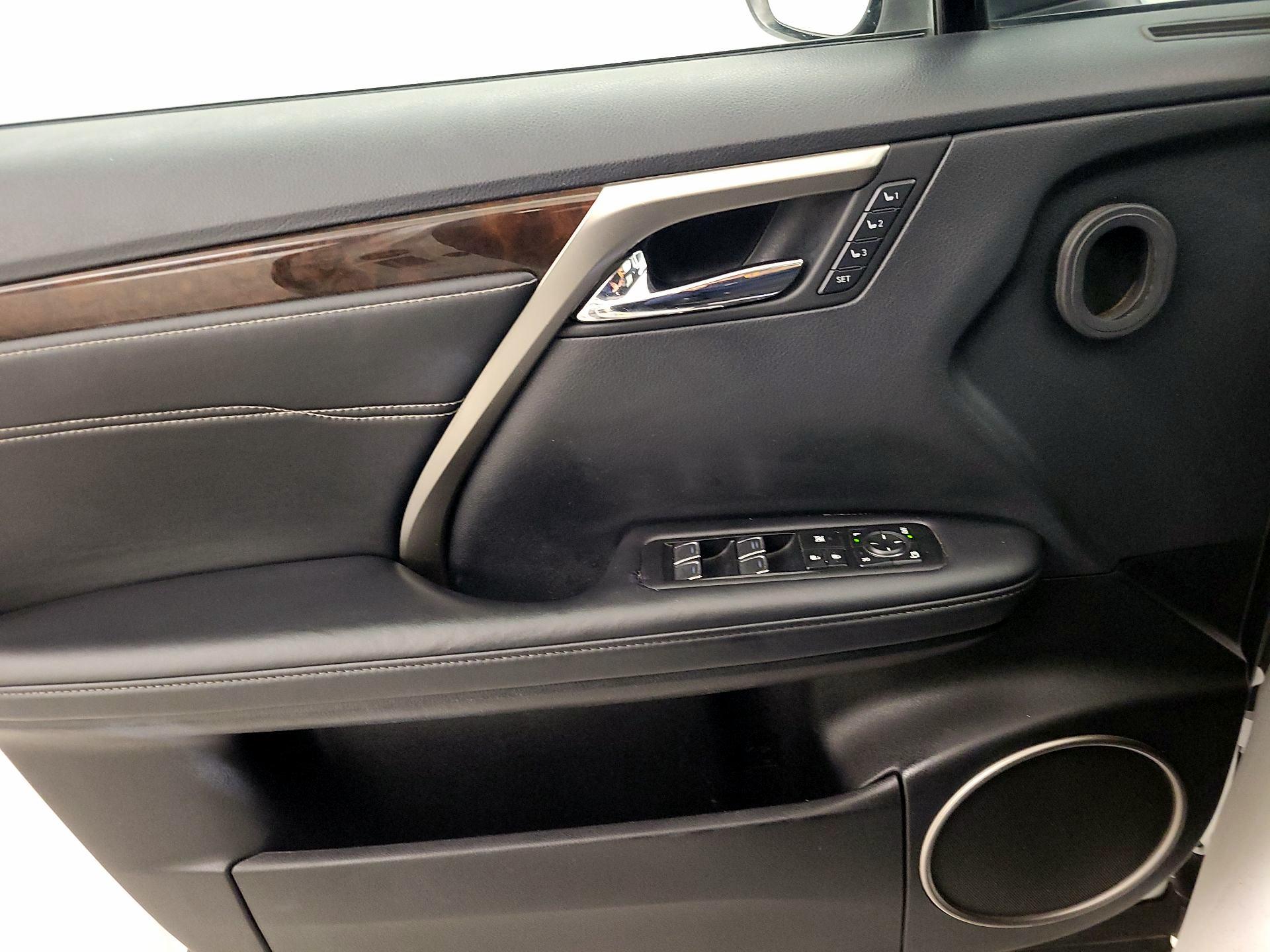 Thumbnail: 2019 Lexus RX - 12