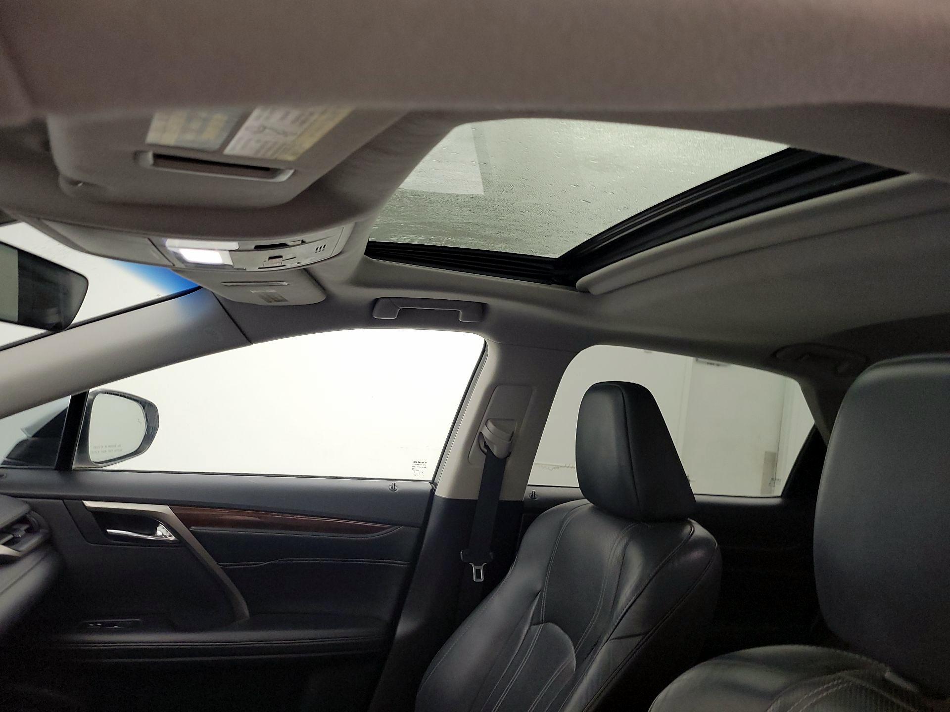 Thumbnail: 2019 Lexus RX - 20