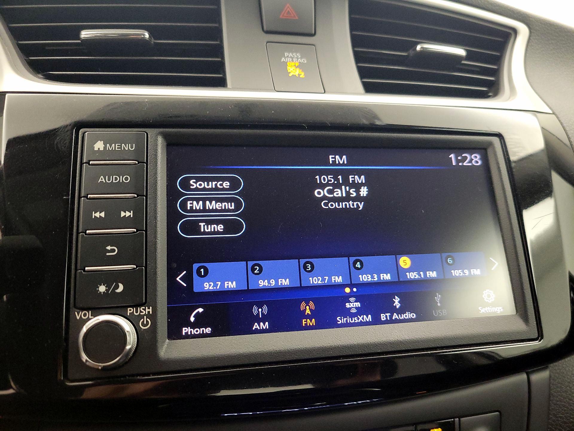 Thumbnail: 2019 Nissan Sentra - 15